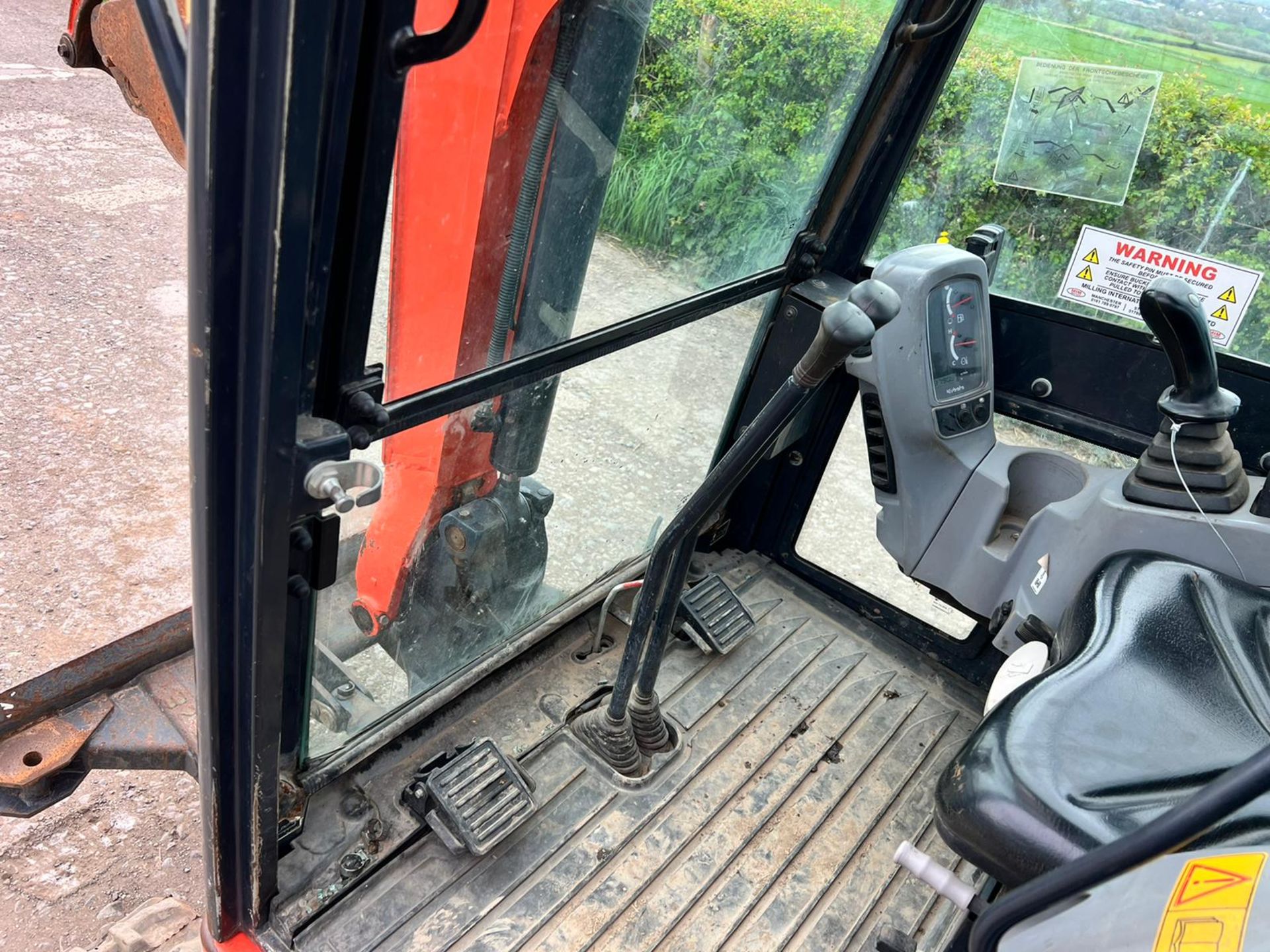 2015 Kubota KX016-4 1.6 Ton Mini Digger, Runs Drives And Digs, Cabbed *PLUS VAT* - Bild 17 aus 23