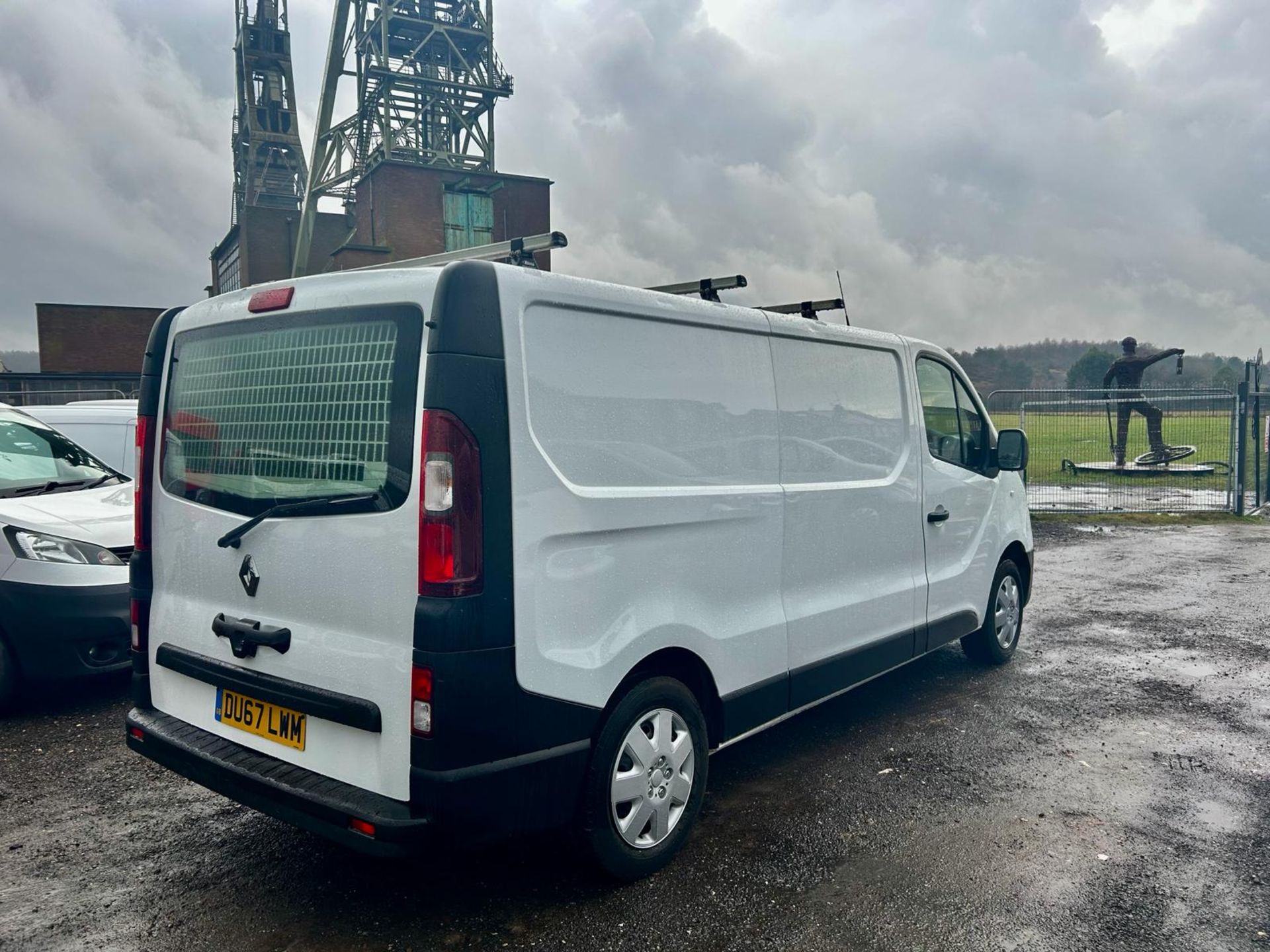 2017 RENAULT TRAFIC LL29 BUSINESS ENERGYDCI WHITE PANEL VAN *NO VAT* - Image 11 of 20