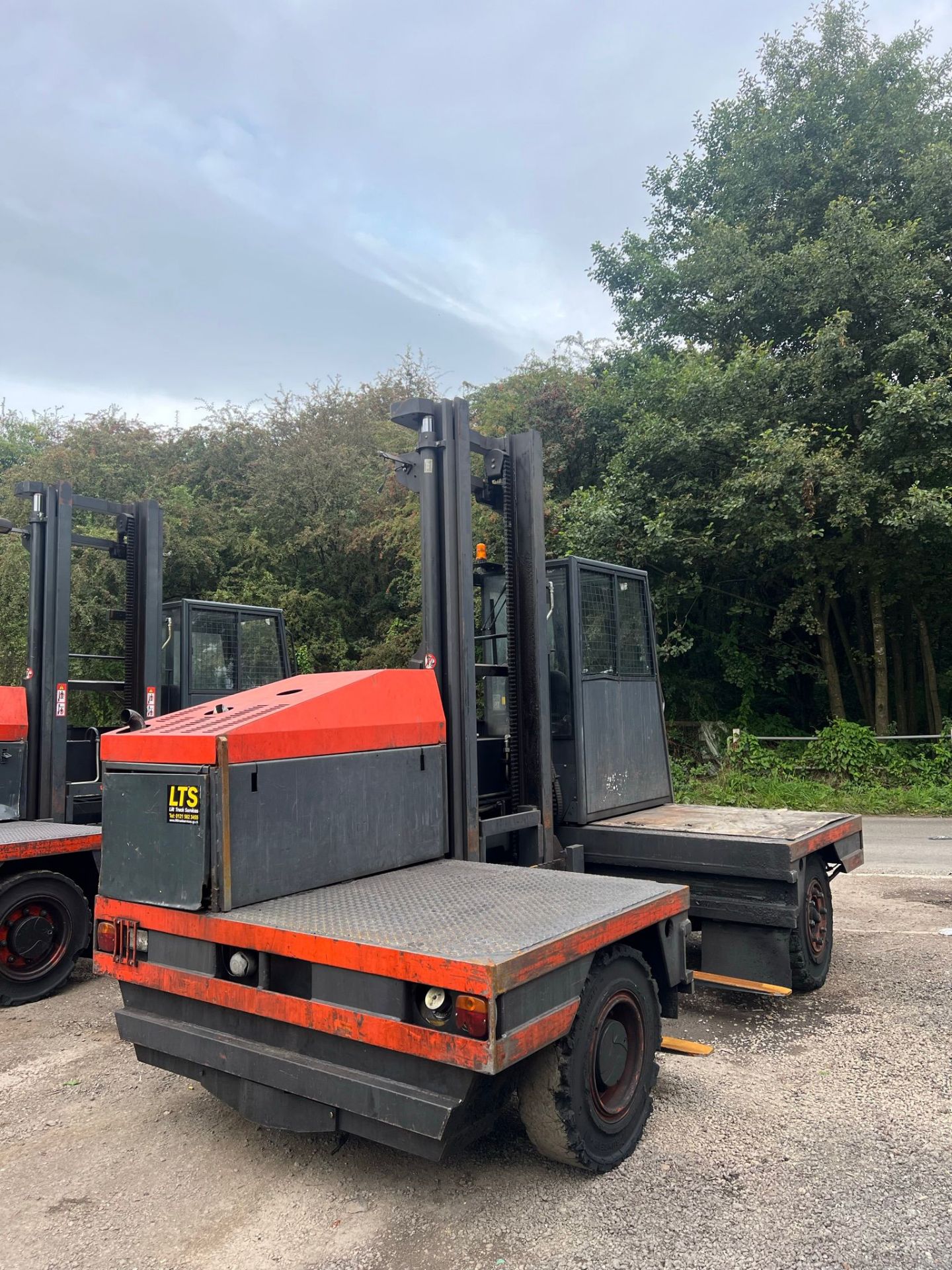 LINDI S40 SIDE LOADER FORKLIFT *PLUS VAT* - Image 11 of 14