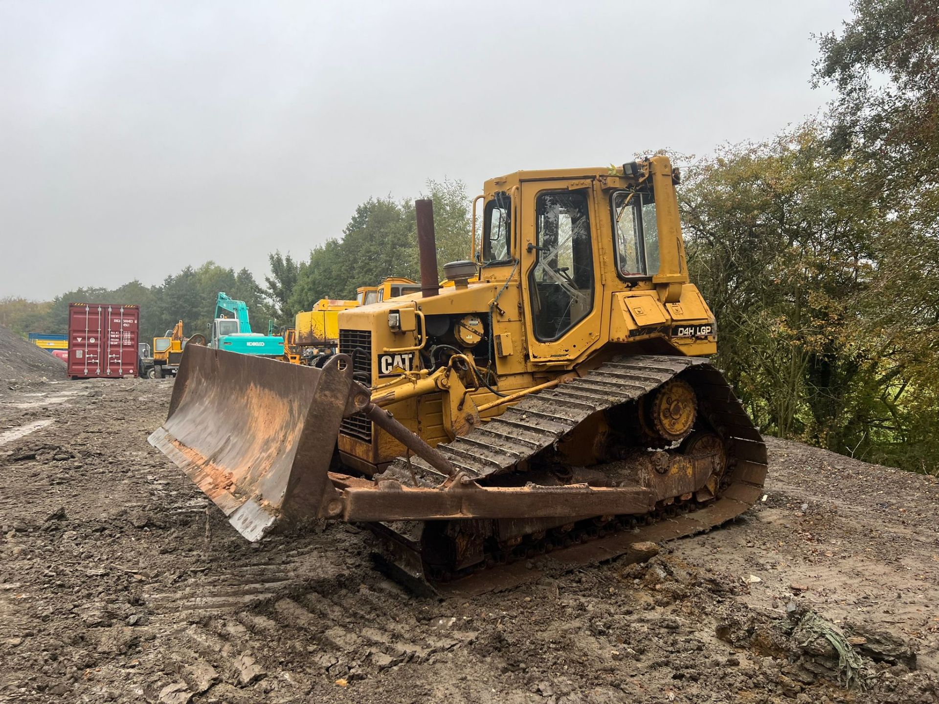 CATERPILLAR D4H LGP TRACKED DOZER - 6 WAY PAT BLADE - 3 SPEED TRAVEL *PLUS VAT*