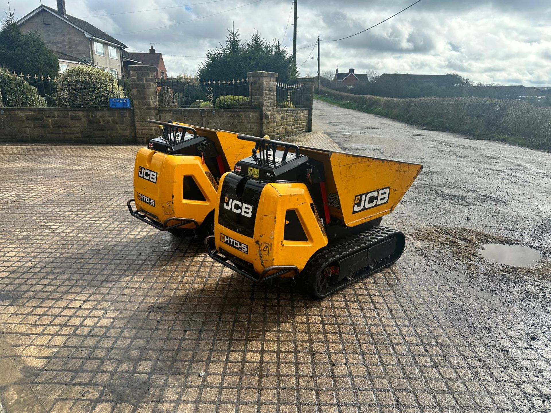 2019 JCB HTD-5 DIESEL TRACKED PEDESTRIAN HIGH TIP DUMPER *PLUS VAT* - Image 5 of 10