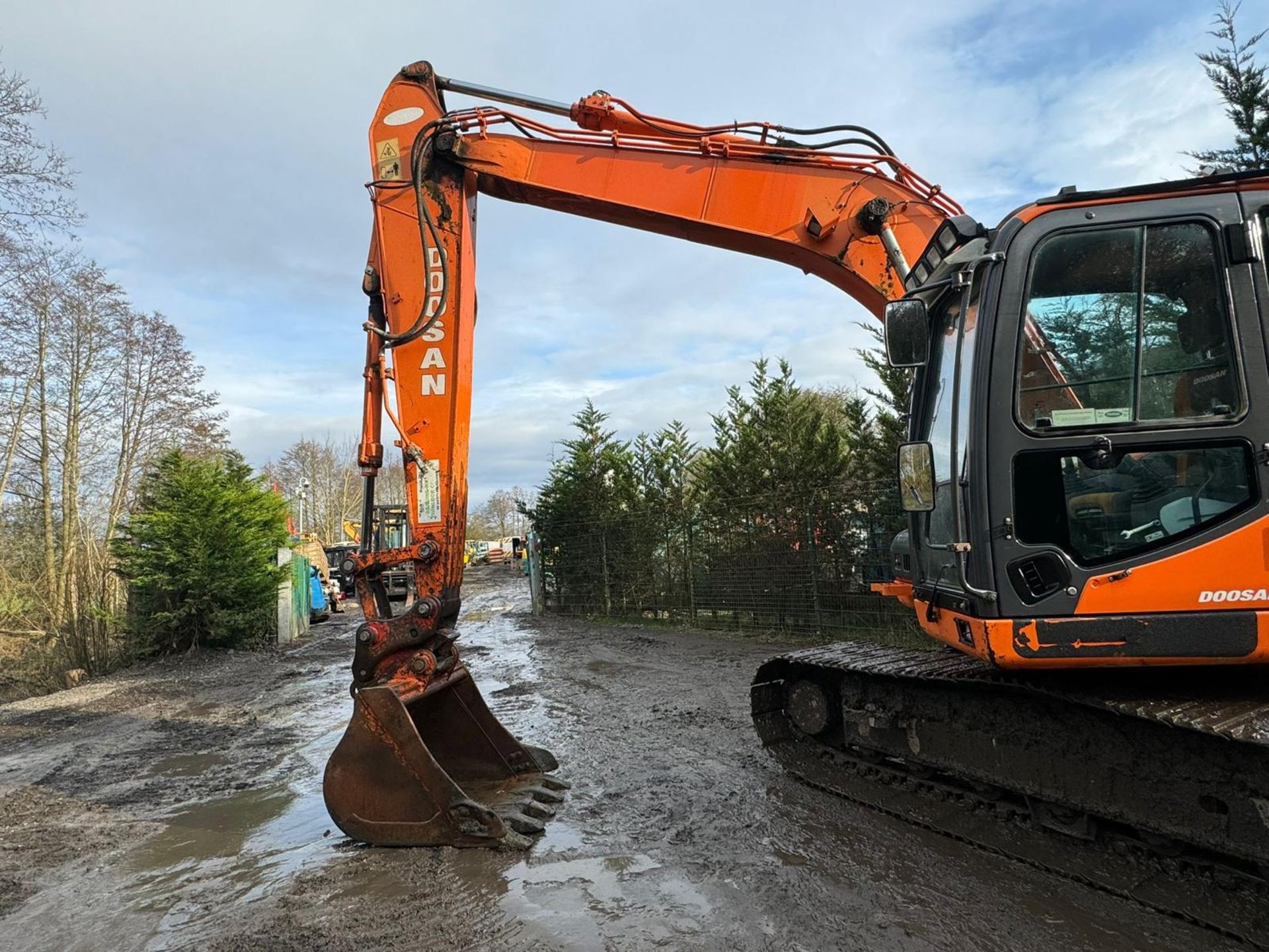 2014 DOOSAN DX140LC-3 EXCAVATOR *PLUS VAT* - Image 7 of 18