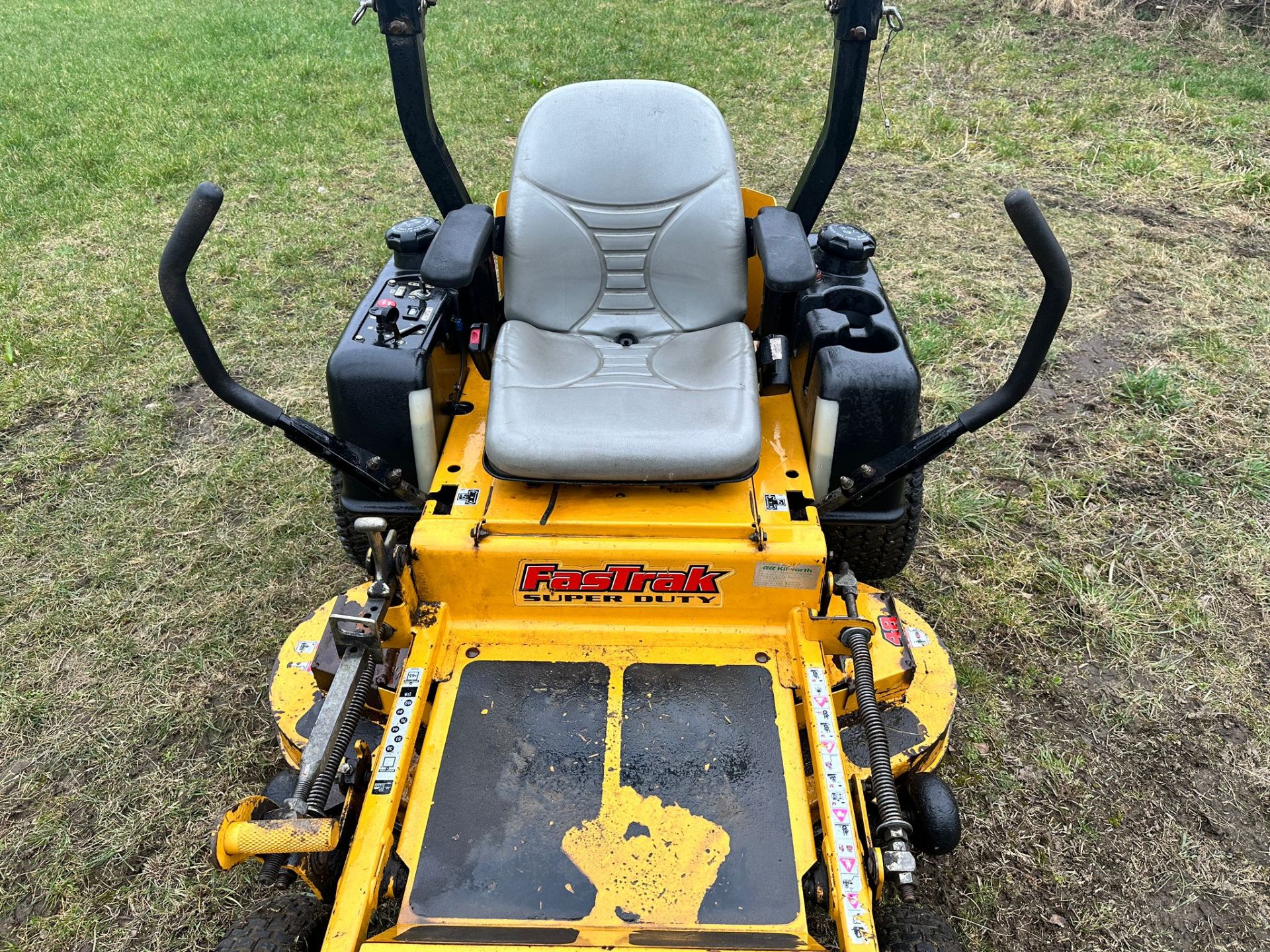 Hustler FastTrak Heavy Duty Zero Turn Ride On Mower *PLUS VAT* - Image 3 of 11