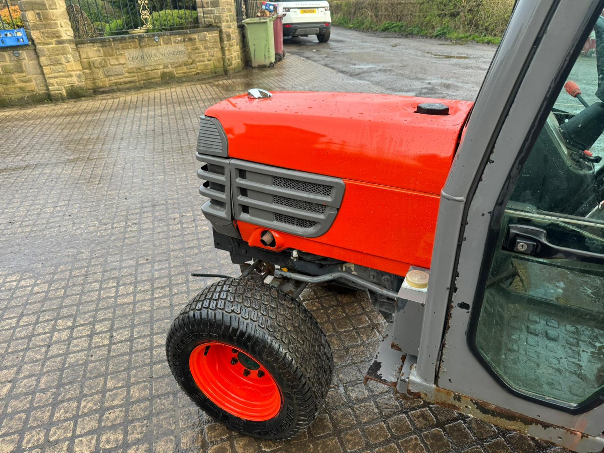 KUBOTA B2400 COMPACT TRACTOR *PLUS VAT* - Image 11 of 12