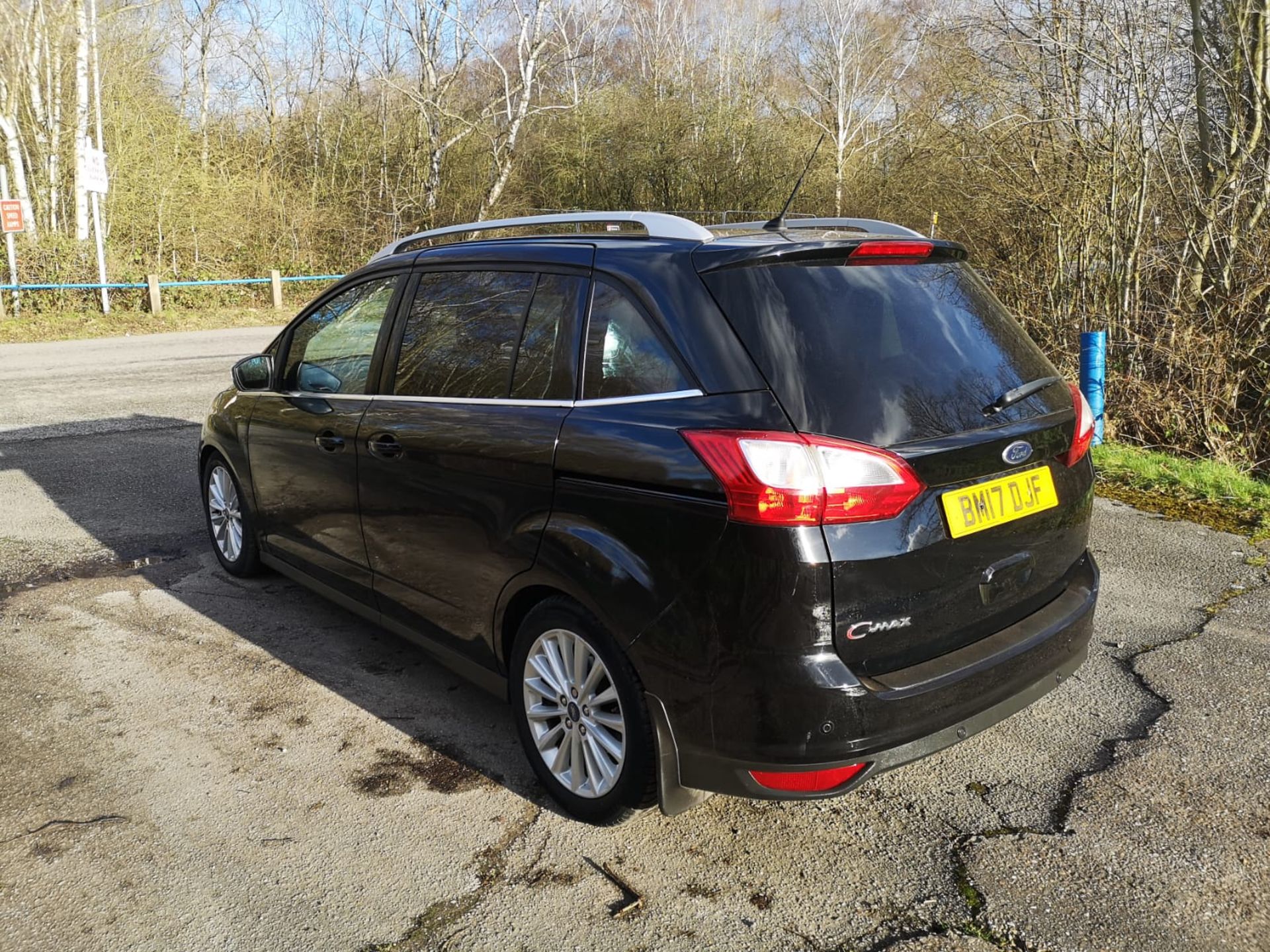 2017 FORD GRAND C-MAX TITANIUM TDCI AUTO BLACK 7 SEATER MPV *NO VAT* - Image 5 of 14