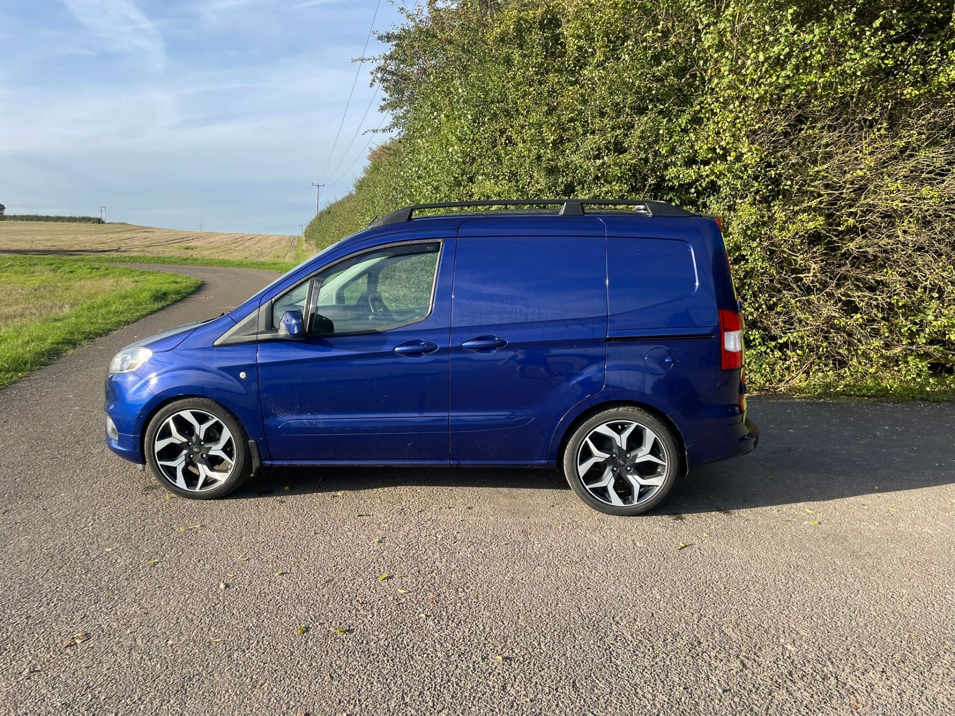 2019 FORD TRANSIT COURIER LIMITED TDCI BLUE PANEL VAN *PLUS VAT* - Image 4 of 15