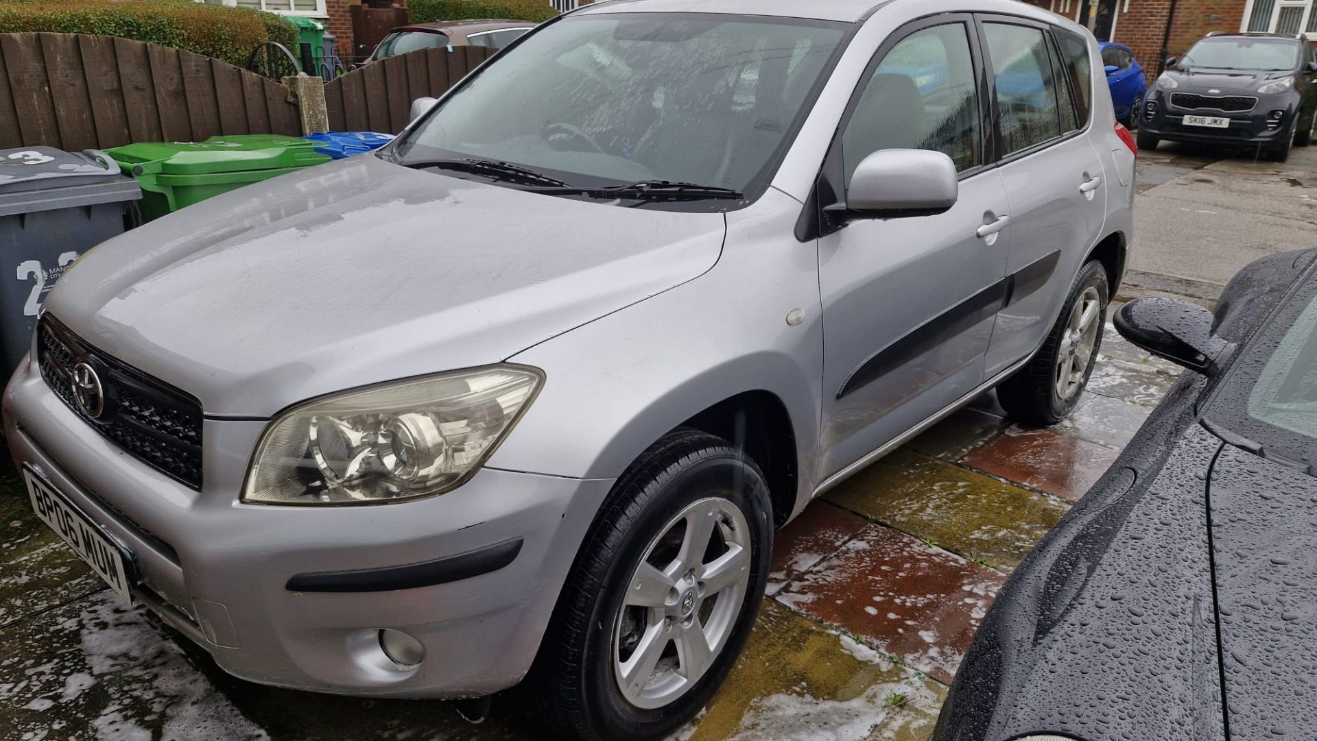 2006/06 REG TOYOTA RAV XT4 AUTOMATIC 64k LOW MILEAGE PREVIOUS LADY OWNER *NO VAT* - Image 2 of 20