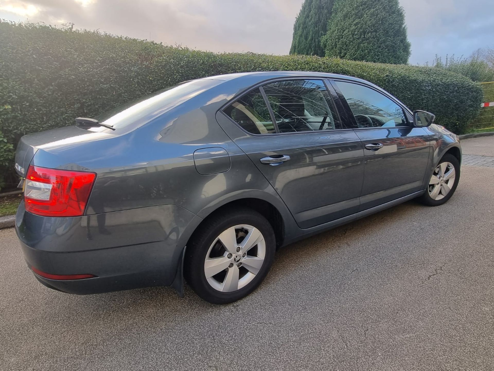 2018 SKODA OCTAVIA S TDI GREY HATCHBACK *NO VAT* - Image 9 of 14