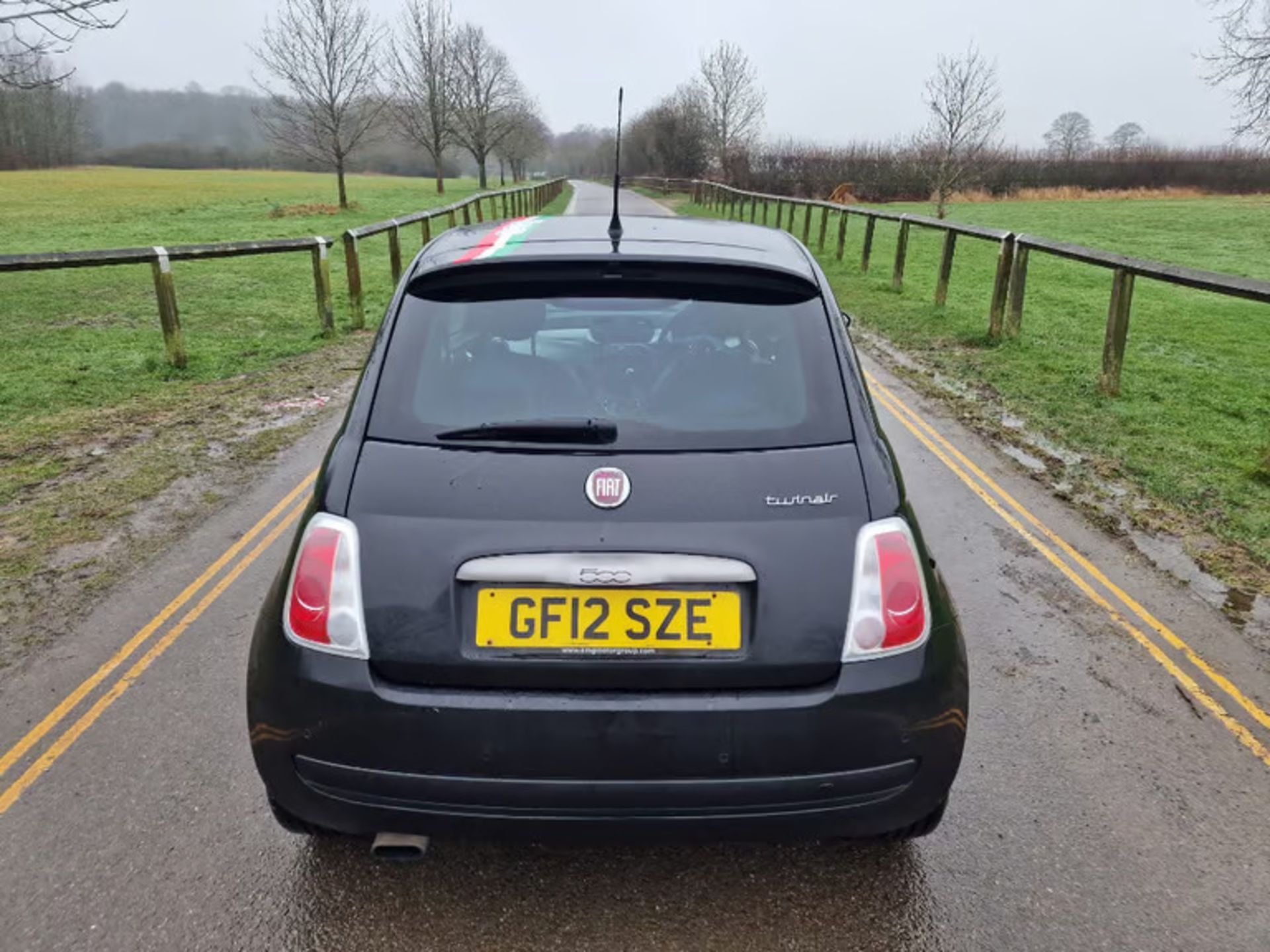 2012 FIAT 500 TWINAIR PLUS S-A BLACK HATCHBACK *NO VAT* - Image 6 of 10