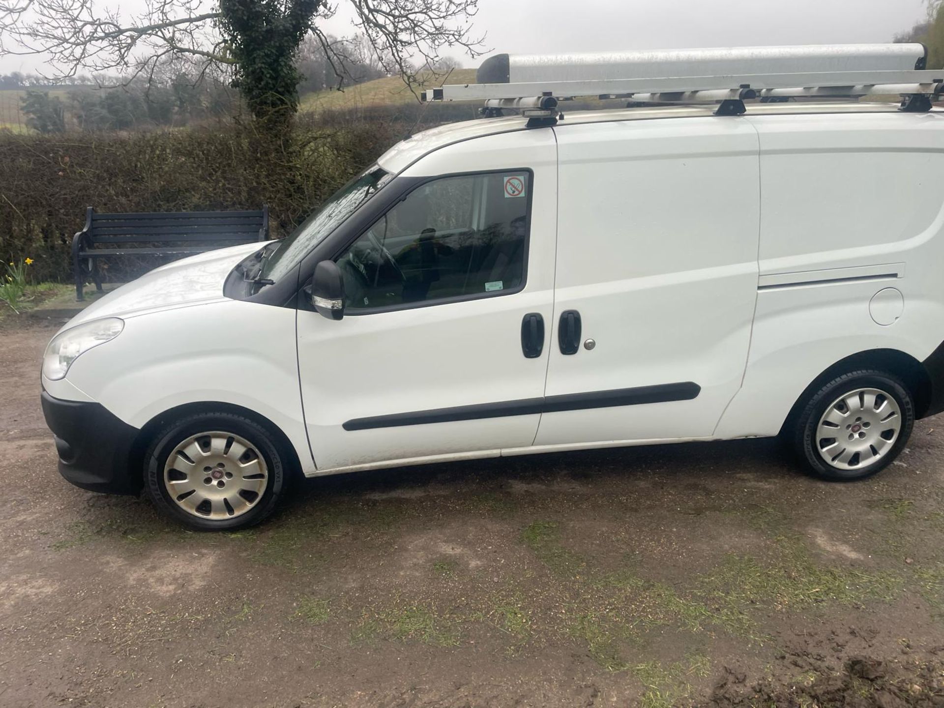 NEW MOT! 2014/64 REG FIAT DOBLO 16V MULTIJET 1.6 DIESEL PANEL VAN, SHOWING 1 FORMER KEEPER *NO VAT* - Image 4 of 24