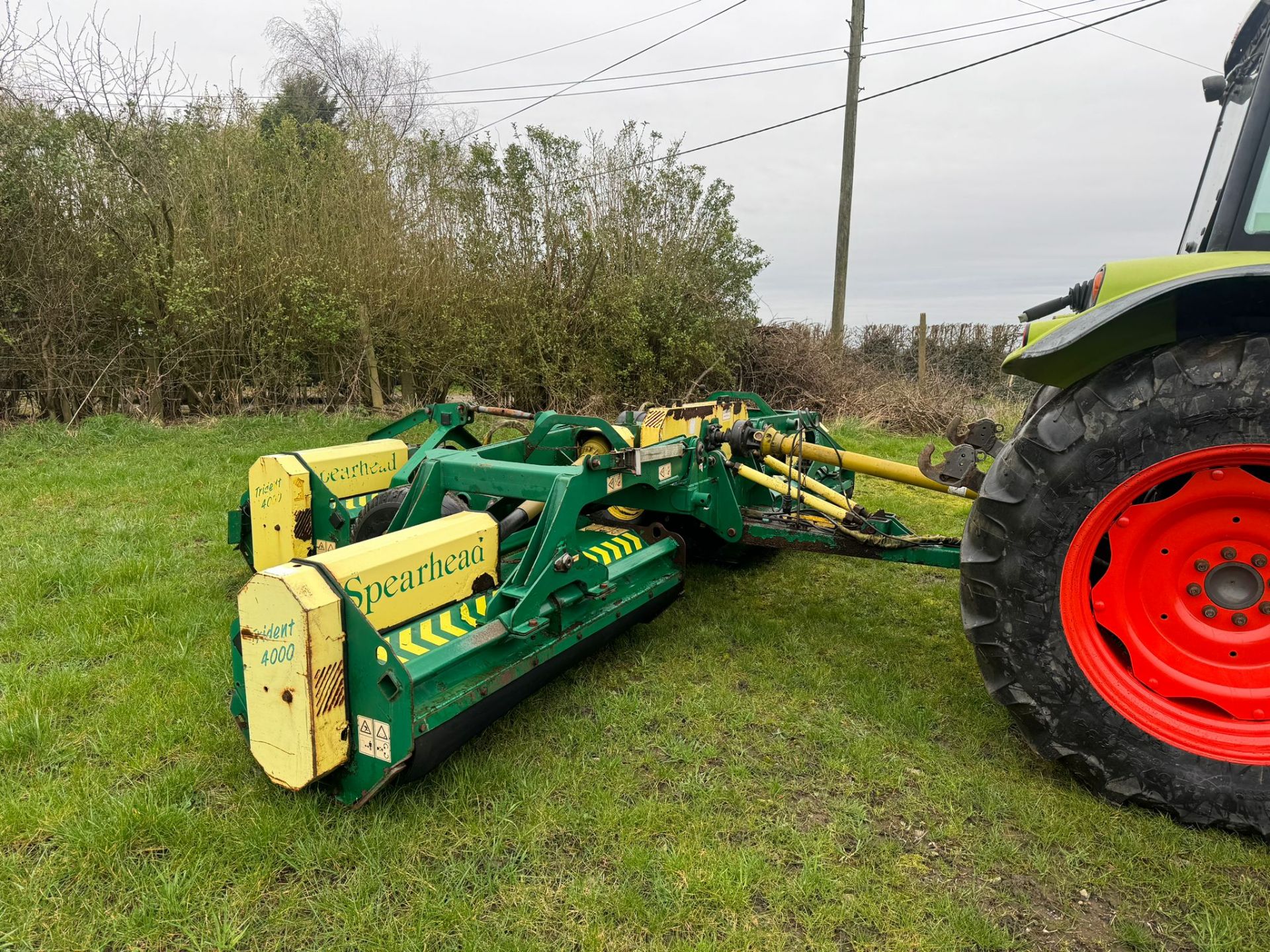SPEARHEAD TRIDENT 4000 3 GANG TOWBEHIND FLAIL MOWER *PLUS VAT* - Image 7 of 12