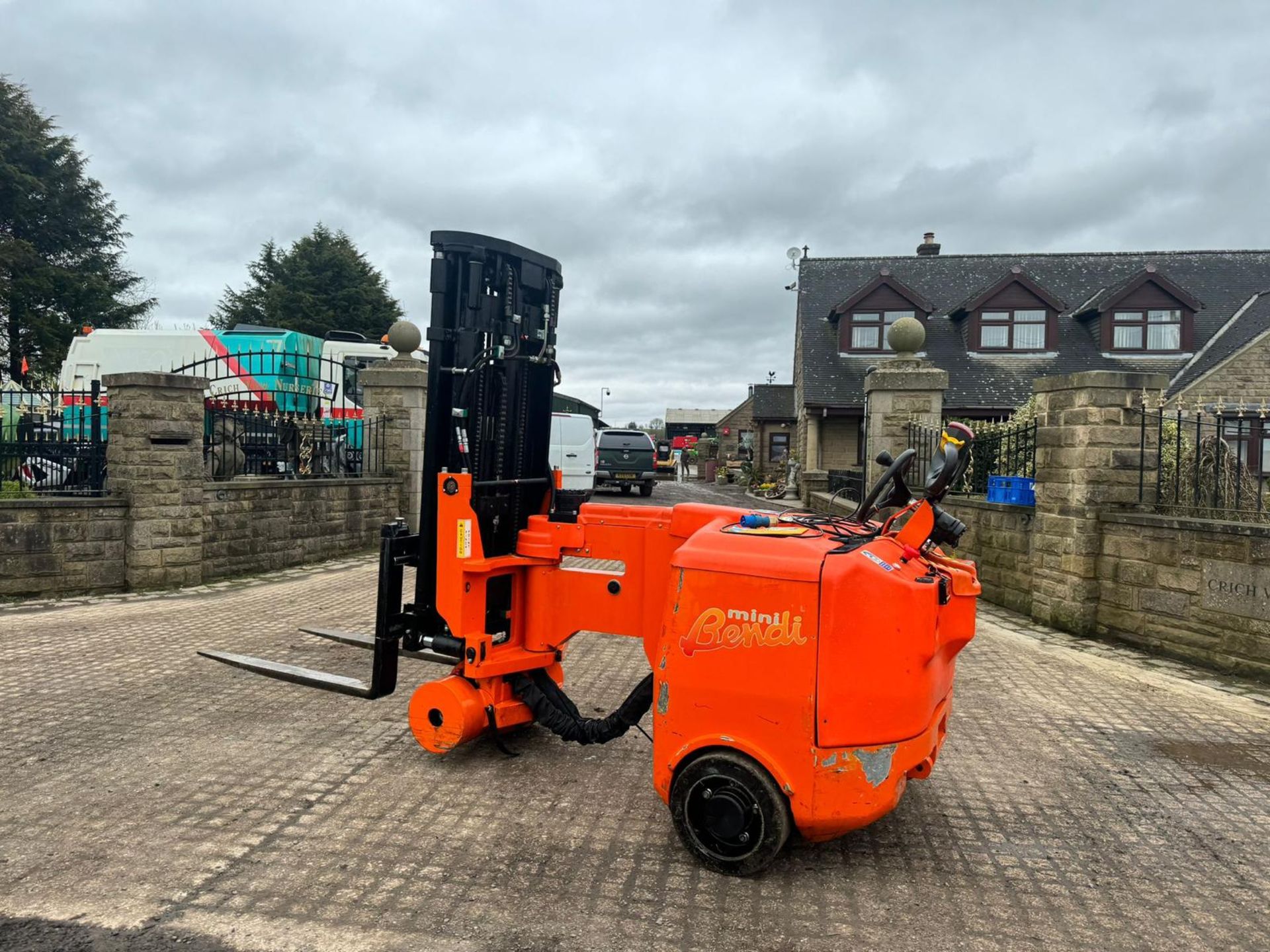 2018 BENDI AISLE MASTER MINI FORKLIFT TRUCK *PLUS VAT* - Image 10 of 21