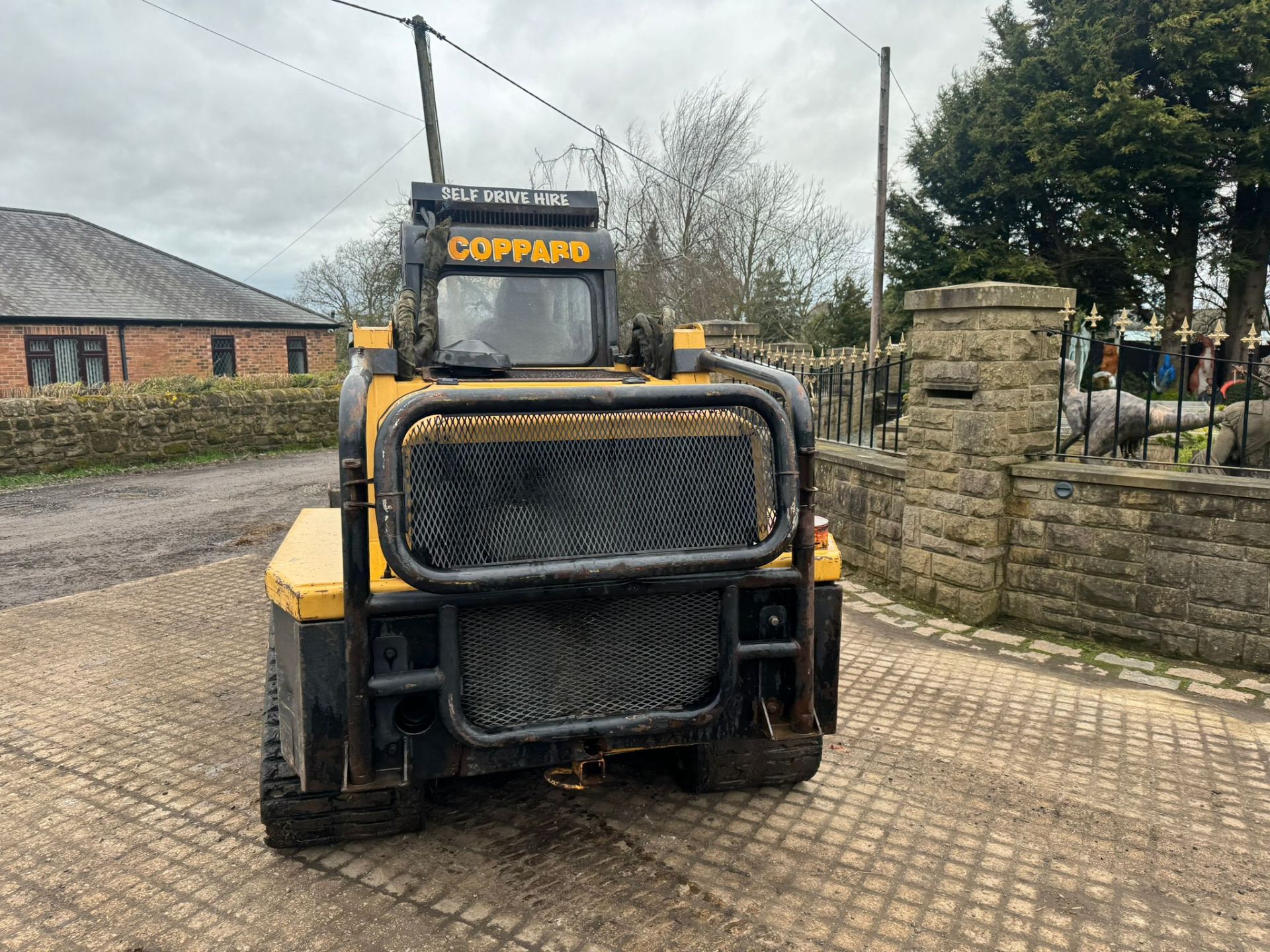 AVS RC100 POSI TRACK SKIDSTEER LOADER *PLUS VAT* - Image 7 of 15