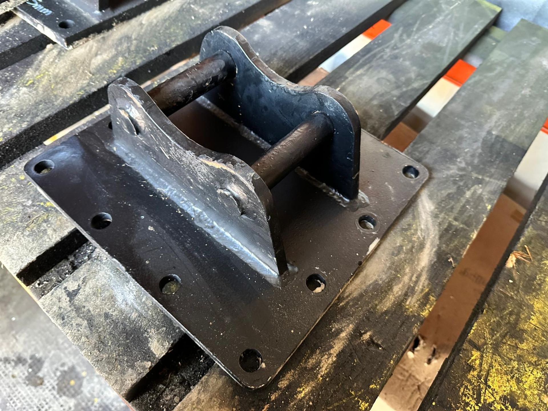 New 30mm Headstock For Digger *PLUS VAT* - Image 4 of 7