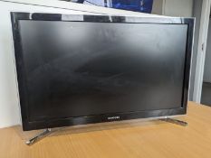 3x Monitors (Assorted Brands) - NO RESERVE