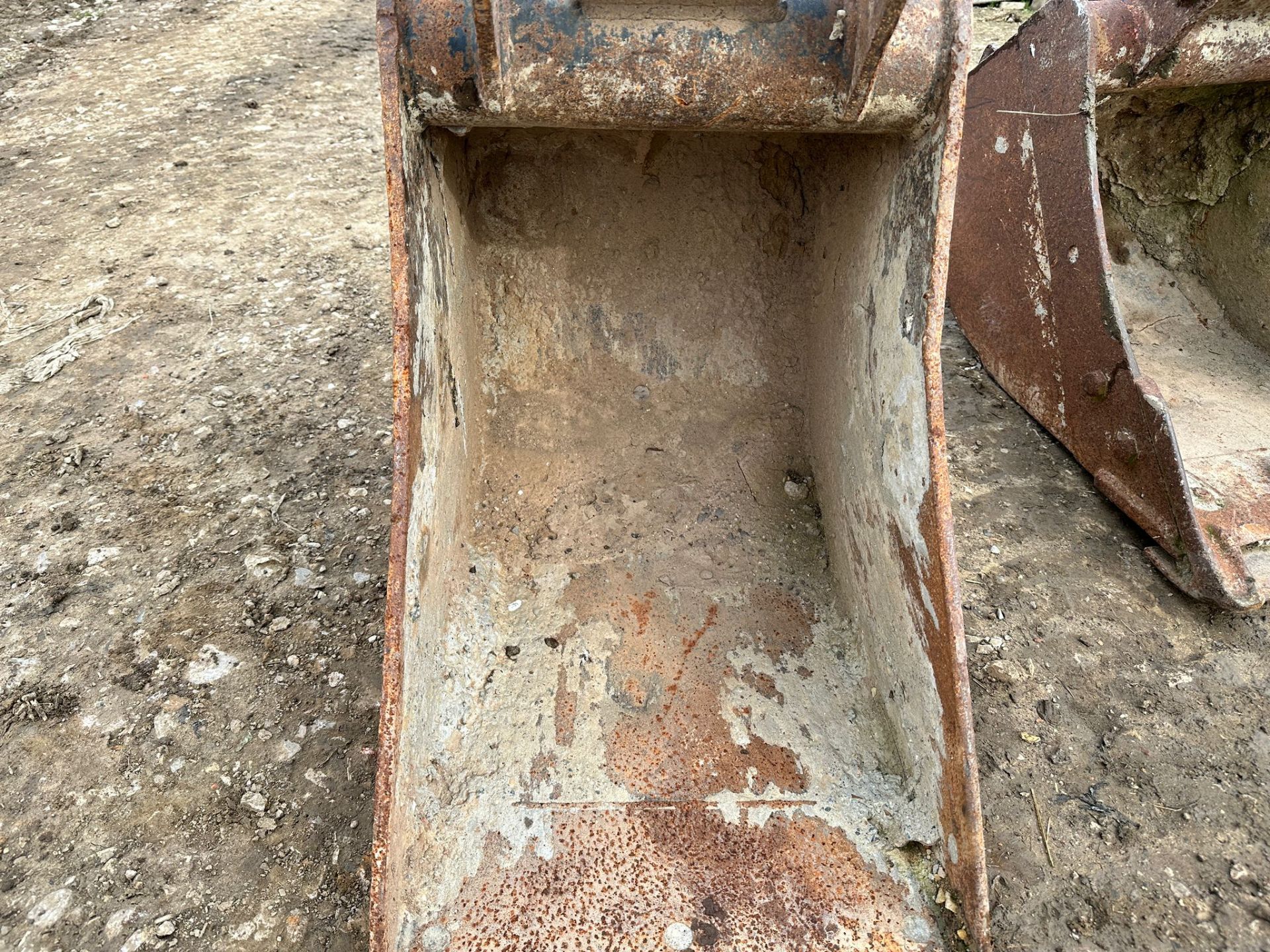 RHINOX SAFE LOCK DIGGING BUCKET *PLUS VAT* - Bild 2 aus 10