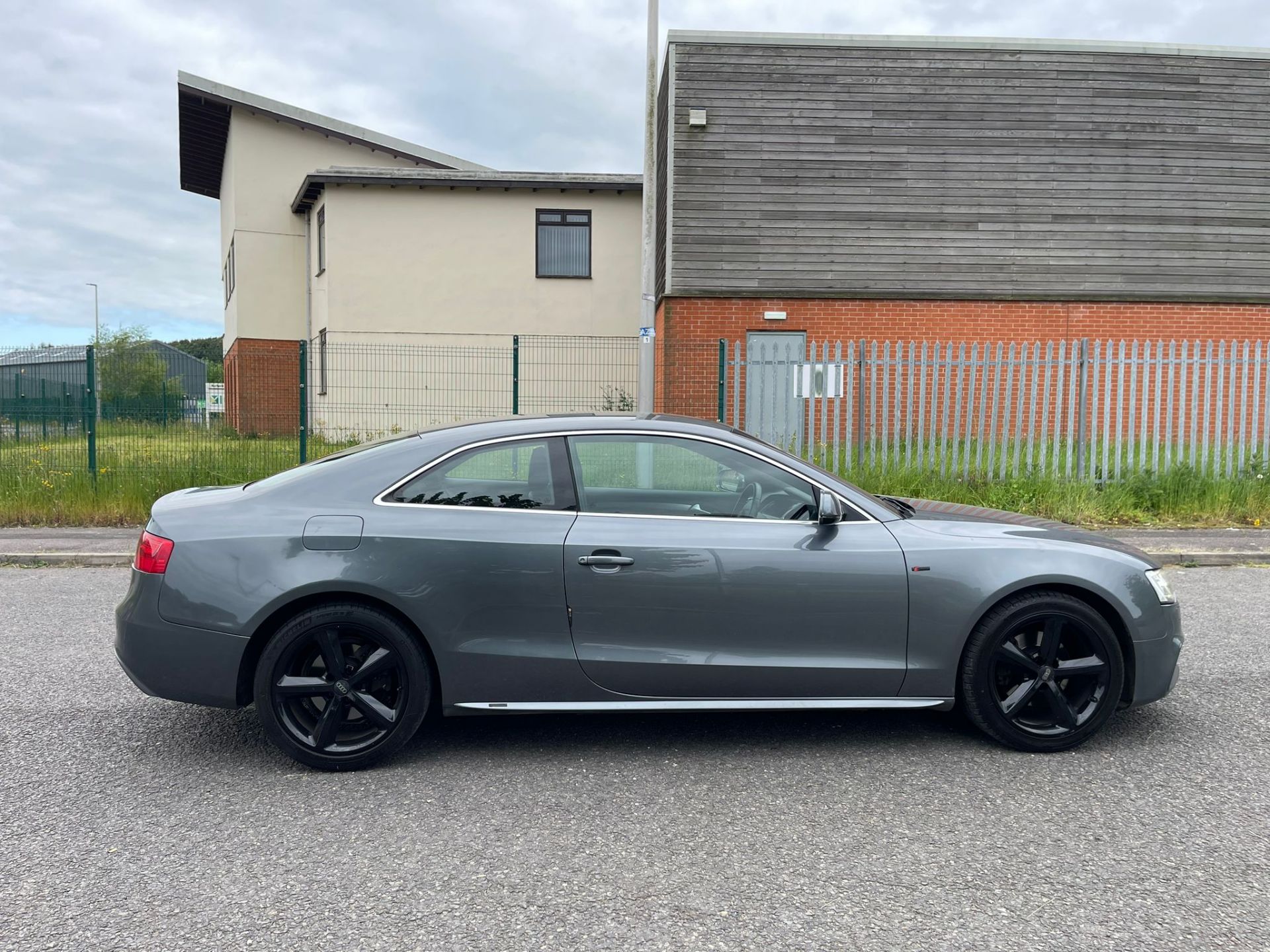 2011 AUDI A5 S LINE TDI GREY COUPE *NO VAT* - Image 10 of 21