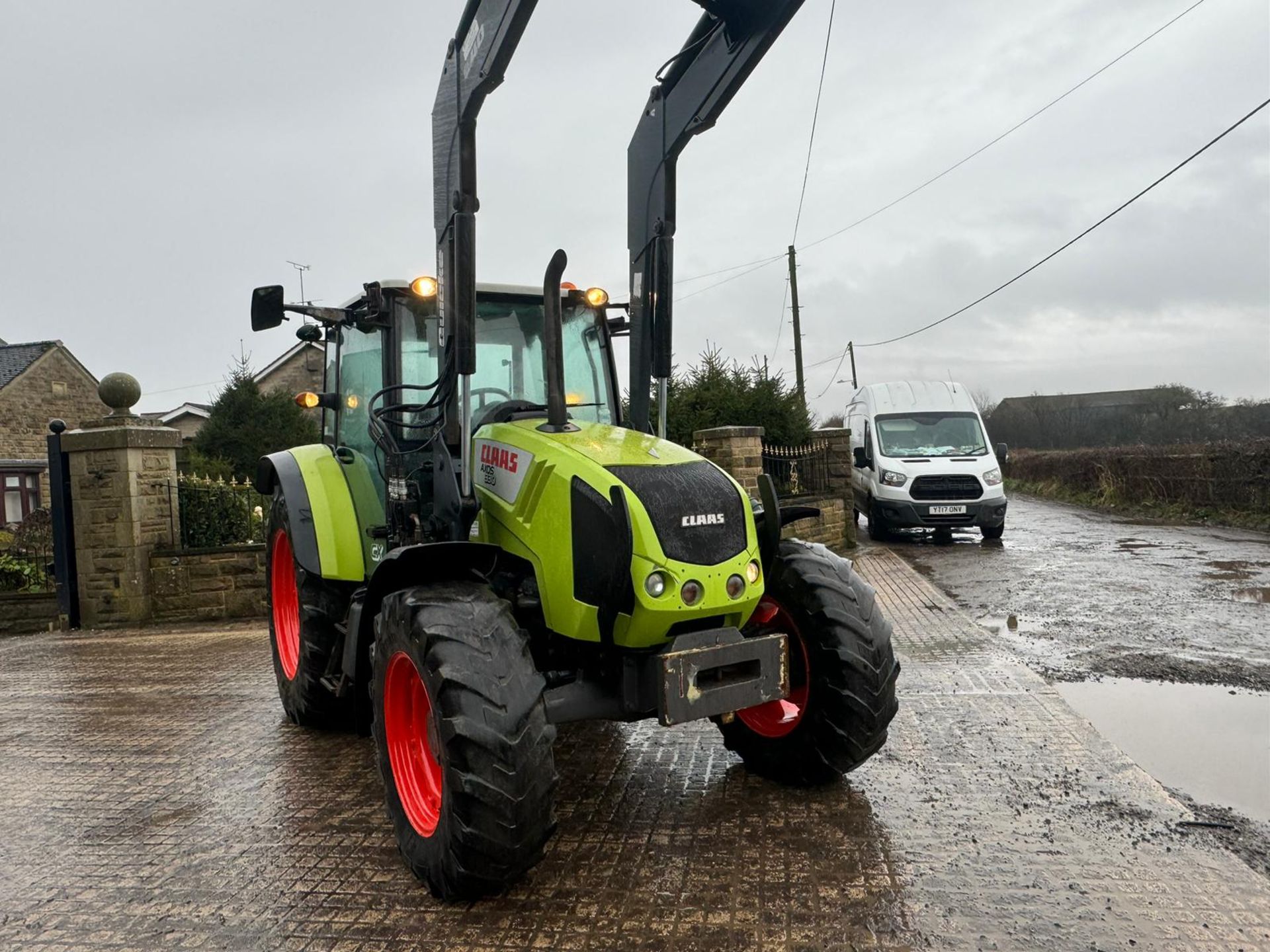 2010 CLASS AXIOS 330CX 92HP PREMIUM TRACTOR WITH QUICKE Q40 FRONT LOADER *PLUS VAT* - Bild 5 aus 28