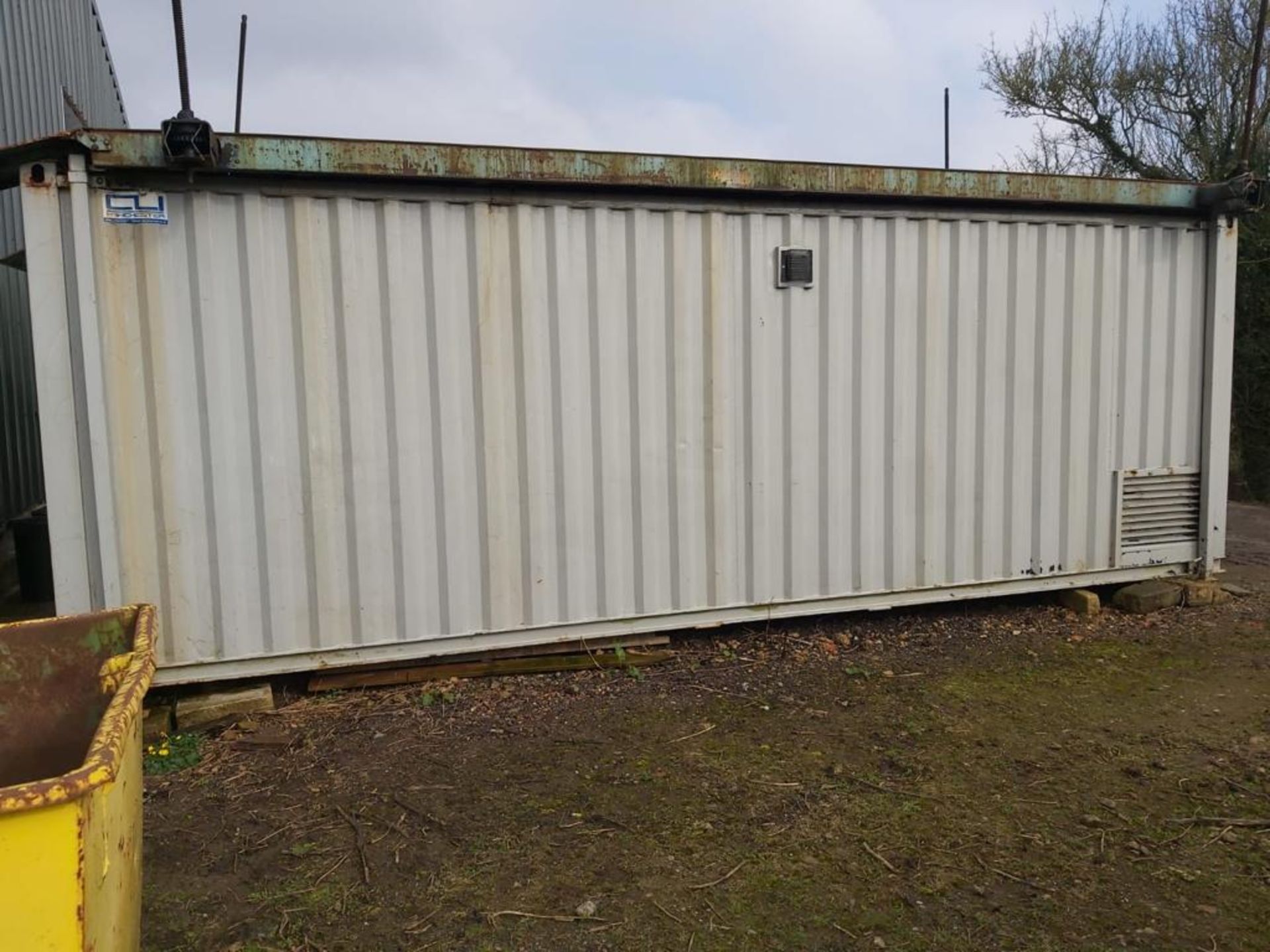 Self contained powered Kitchen Cabin with Toilet, Sink, Generator Water Storage 24x10 - Image 7 of 30