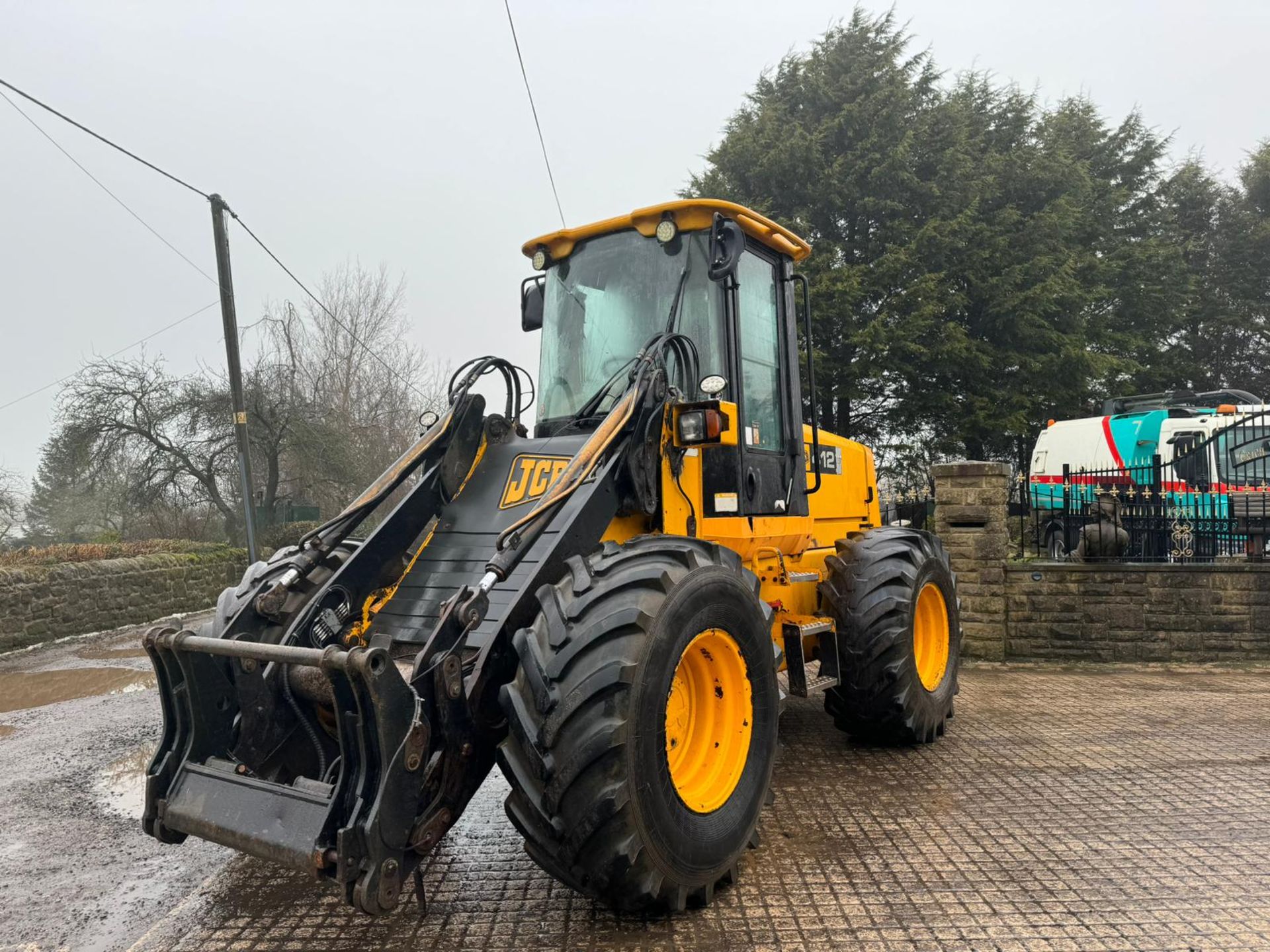 JCB 412S LOADING SHOVEL *PLUS VAT* - Image 4 of 17