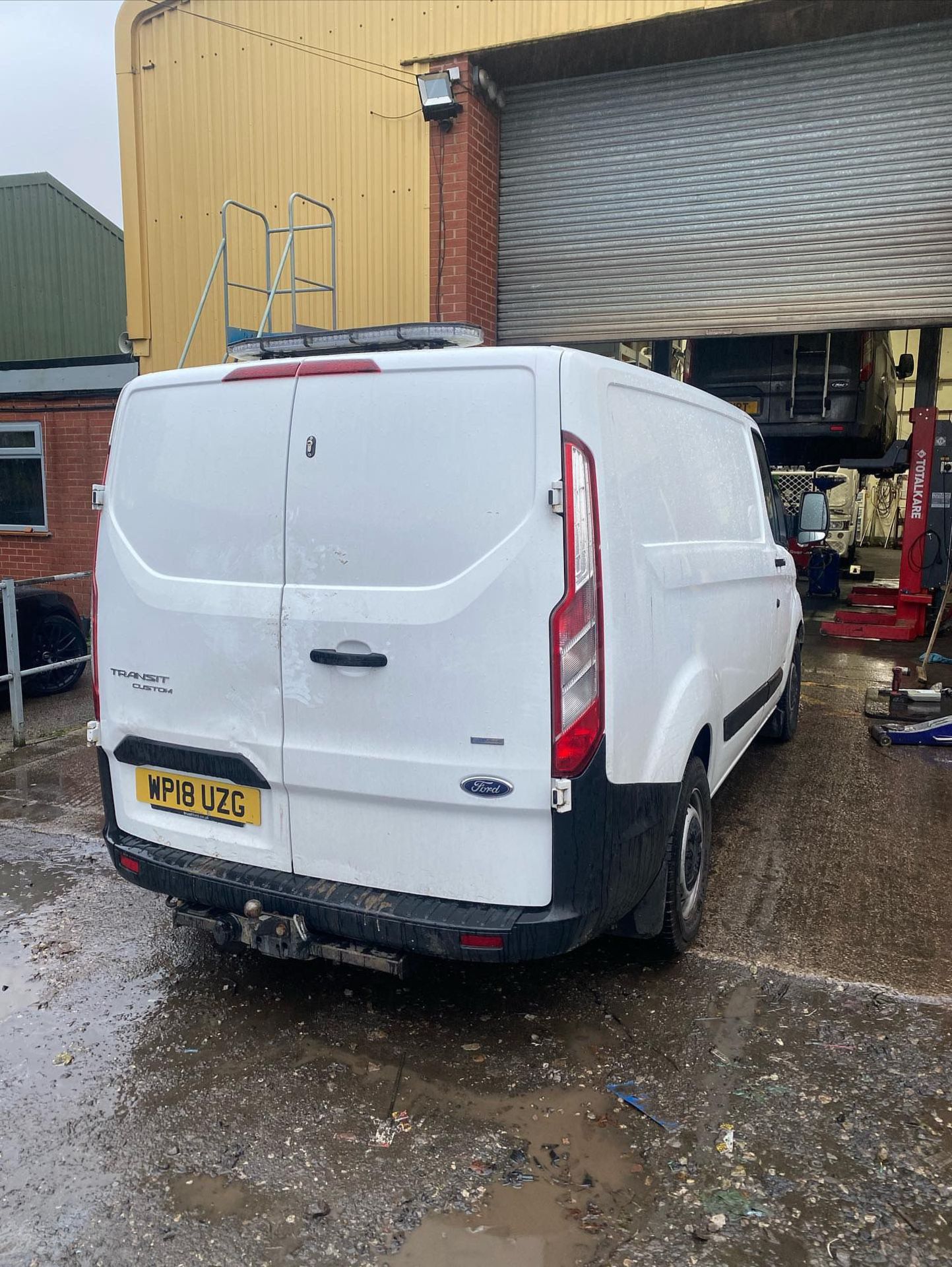 2018 FORD TRANSIT CUSTOM 320 BASE WHITE PANEL VAN *NO VAT* - Image 4 of 4