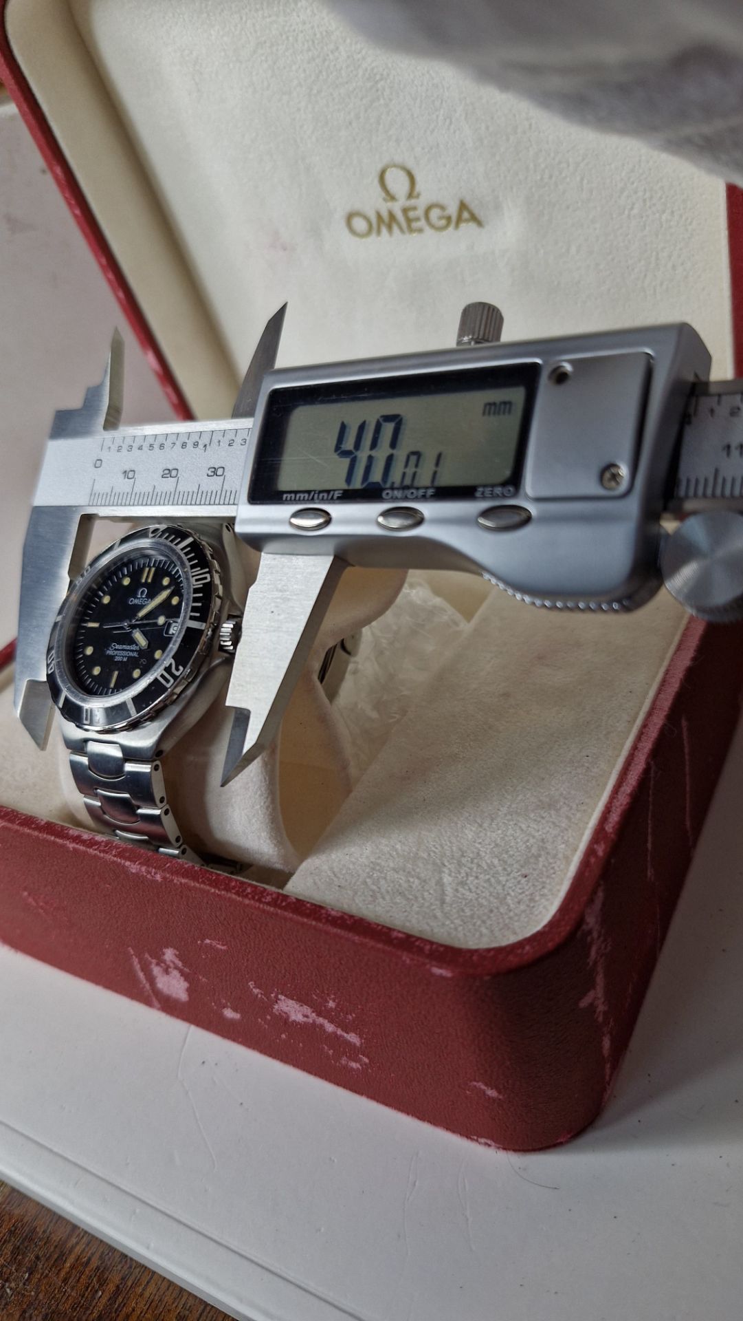 OMEGA SEAMASTER 200m Professional Mens Black Watch Date Feature Steel NO VAT* - Bild 10 aus 12