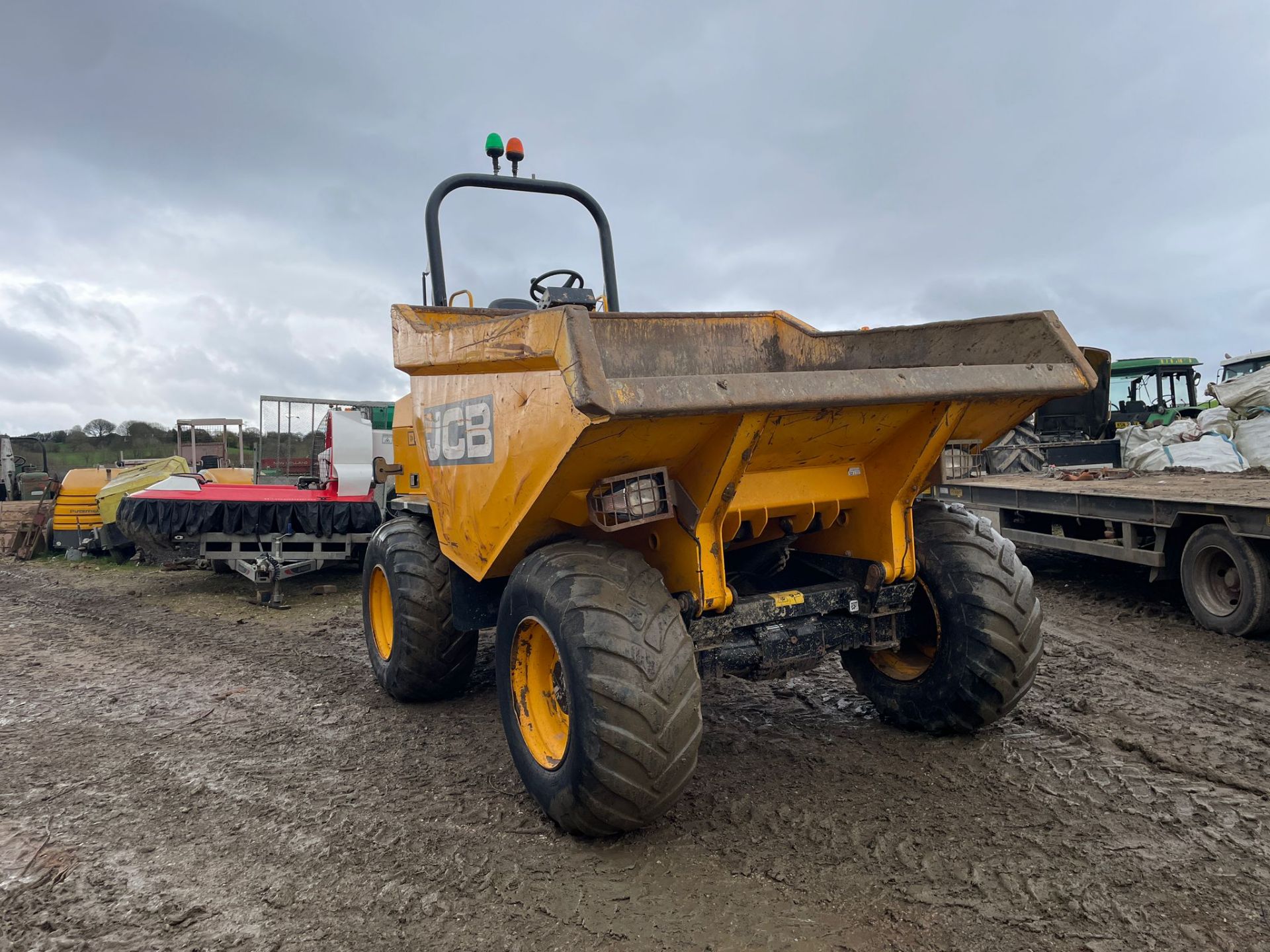 67 REG. JCB 9TFT 9 TON DUMPER *PLUS VAT* - Image 2 of 15