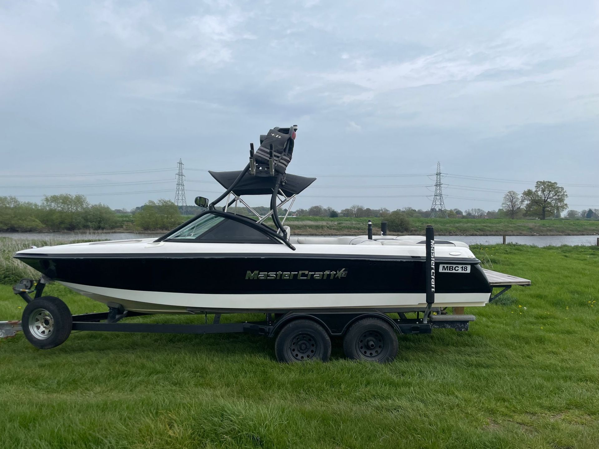 KB - 2004 Mastercraft X2 *NO VAT* Vortec 5.7 Petrol V Drive Perfect ...