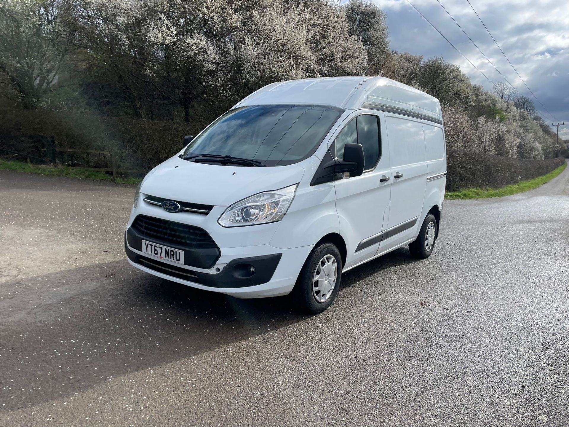 2017/67 REG FORD TRANSIT CUSTOM 290 TREND 2.0 DIESEL WHITE PANEL VAN, SHOWING 1 FORMER KEEPER - Bild 3 aus 14