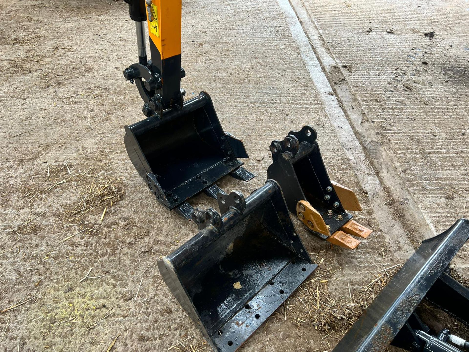 Unused LM10 1 Ton Mini Digger *PLUS VAT* - Bild 8 aus 8