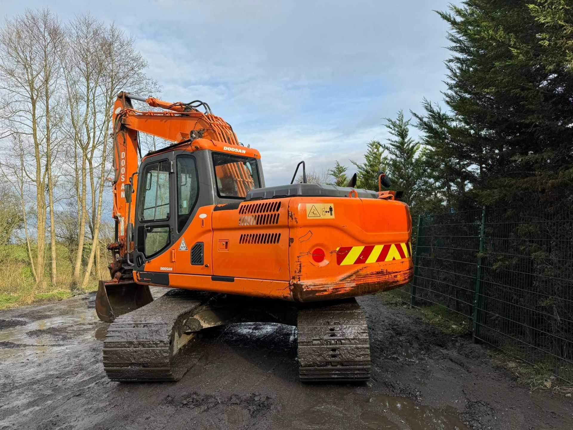 2014 DOOSAN DX140LC-3 EXCAVATOR *PLUS VAT* - Image 6 of 18