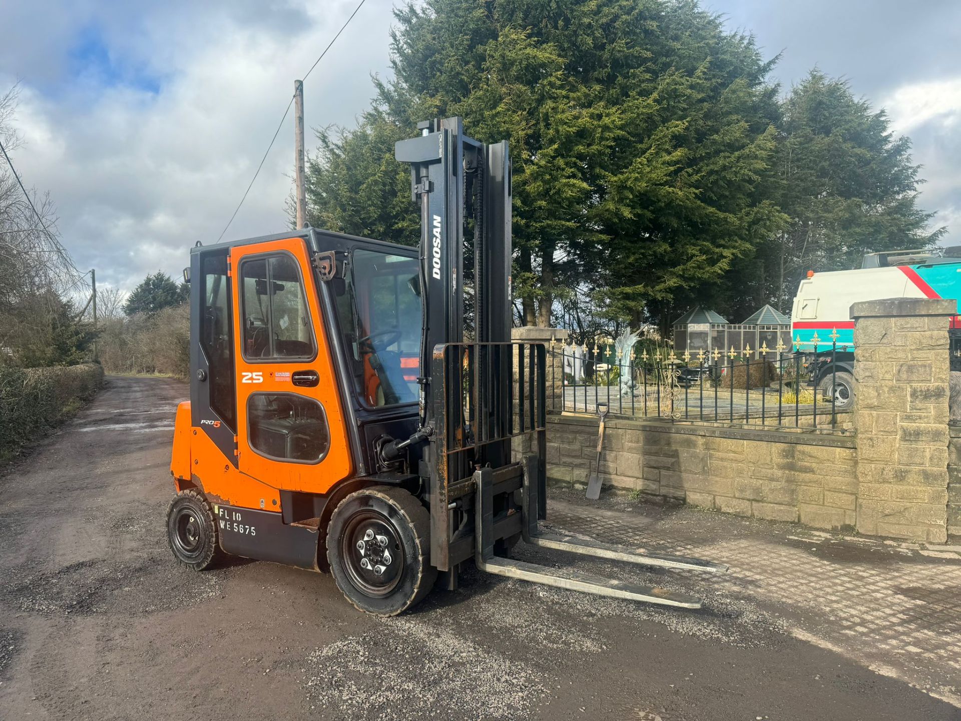 2011 DOOSAN 2.5 TON FORKLIFT *PLUS VAT*