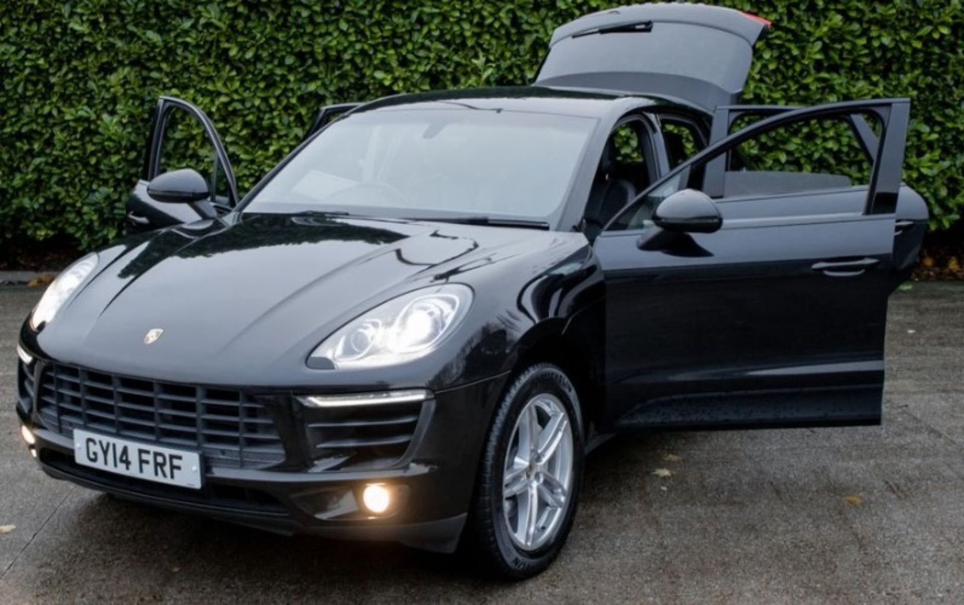 2014 PORSCHE MACAN S D S-A BLACK SUV ESTATE *NO VAT* - Image 2 of 31