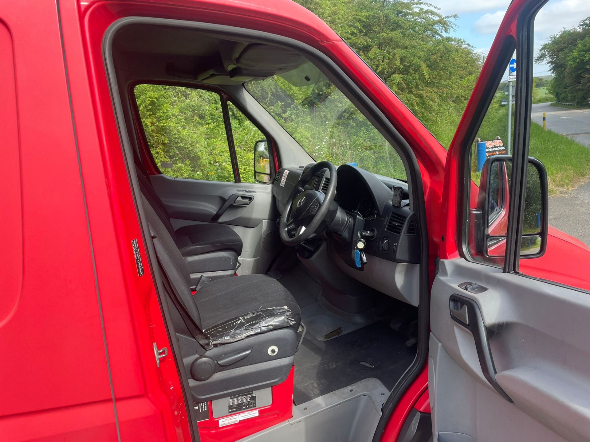 2013/63 REG MERCEDES-BENZ SPRINTER 313 CDI 2.2 DIESEL PANEL VAN, SHOWING 0 FORMER KEEPERS *NO VAT* - Image 10 of 27