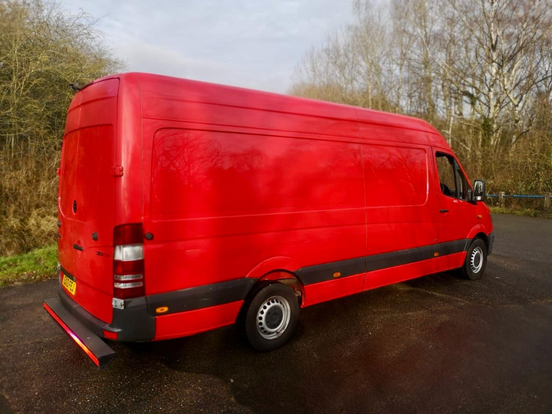 2013 MERCEDES-BENZ SPRINTER 313 CDI RED PANEL VAN *NO VAT* - Image 10 of 13