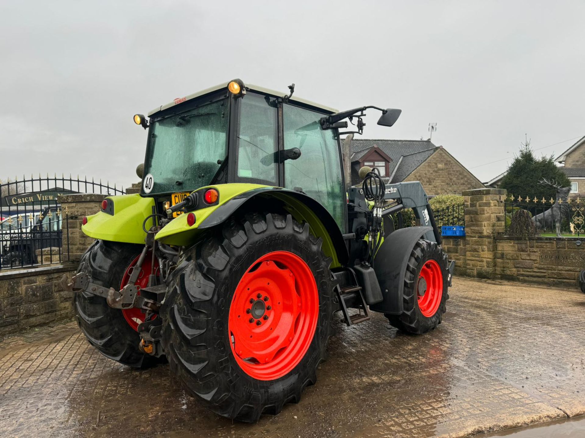 2010 CLASS AXIOS 330CX 92HP PREMIUM TRACTOR WITH QUICKE Q40 FRONT LOADER *PLUS VAT* - Bild 17 aus 28