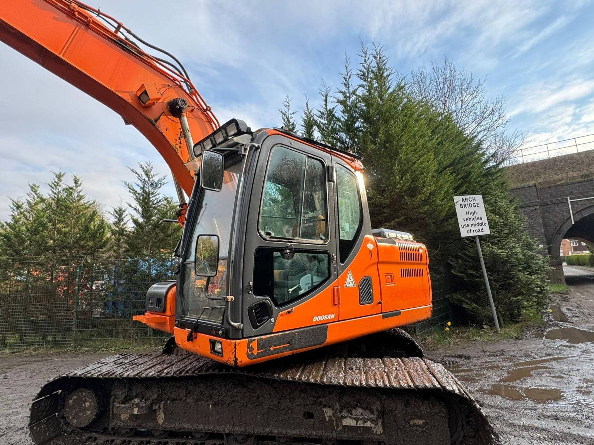 2014 DOOSAN DX140LC-3 EXCAVATOR *PLUS VAT* - Image 8 of 18