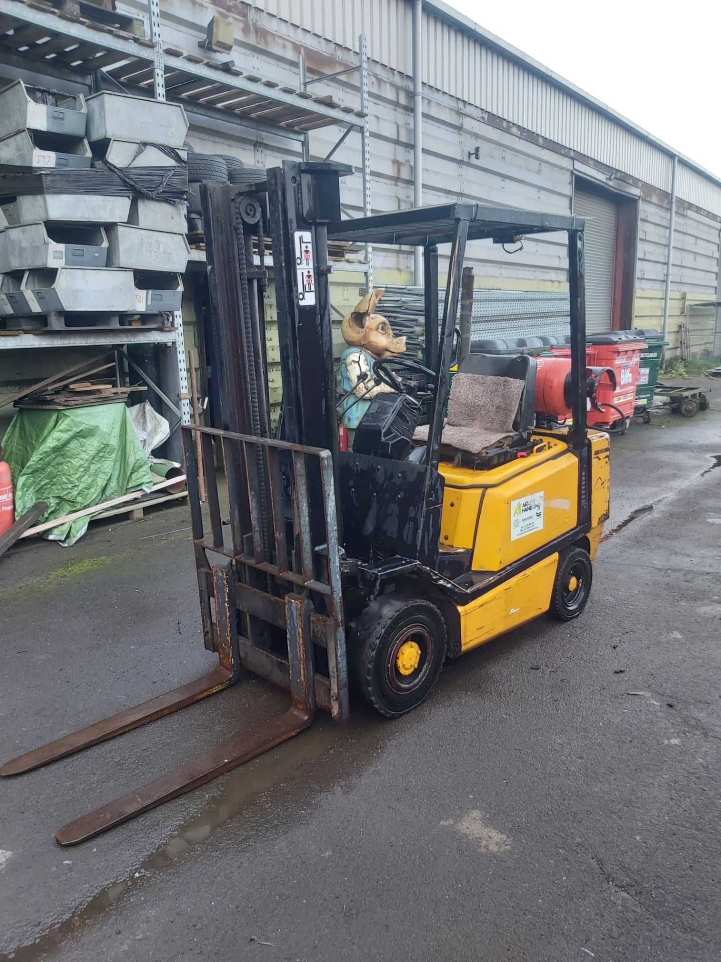 YALE 2 TONNE GAS FORKLIFT TRUCK *PLUS VAT* - Image 3 of 15