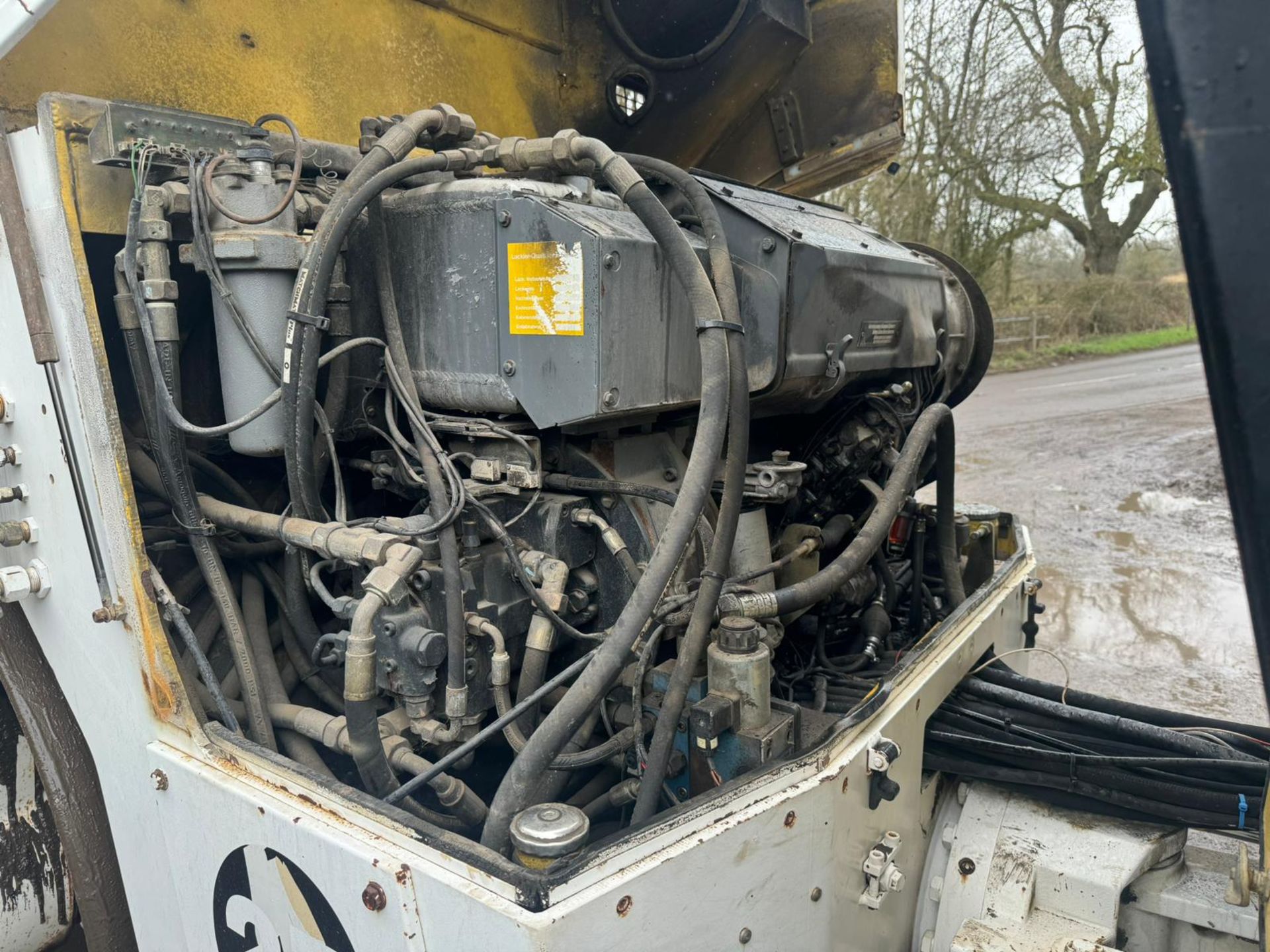BOMAG BW161AD TWIN DRUM VIBRATING ROLLER *PLUS VAT* - Image 6 of 12