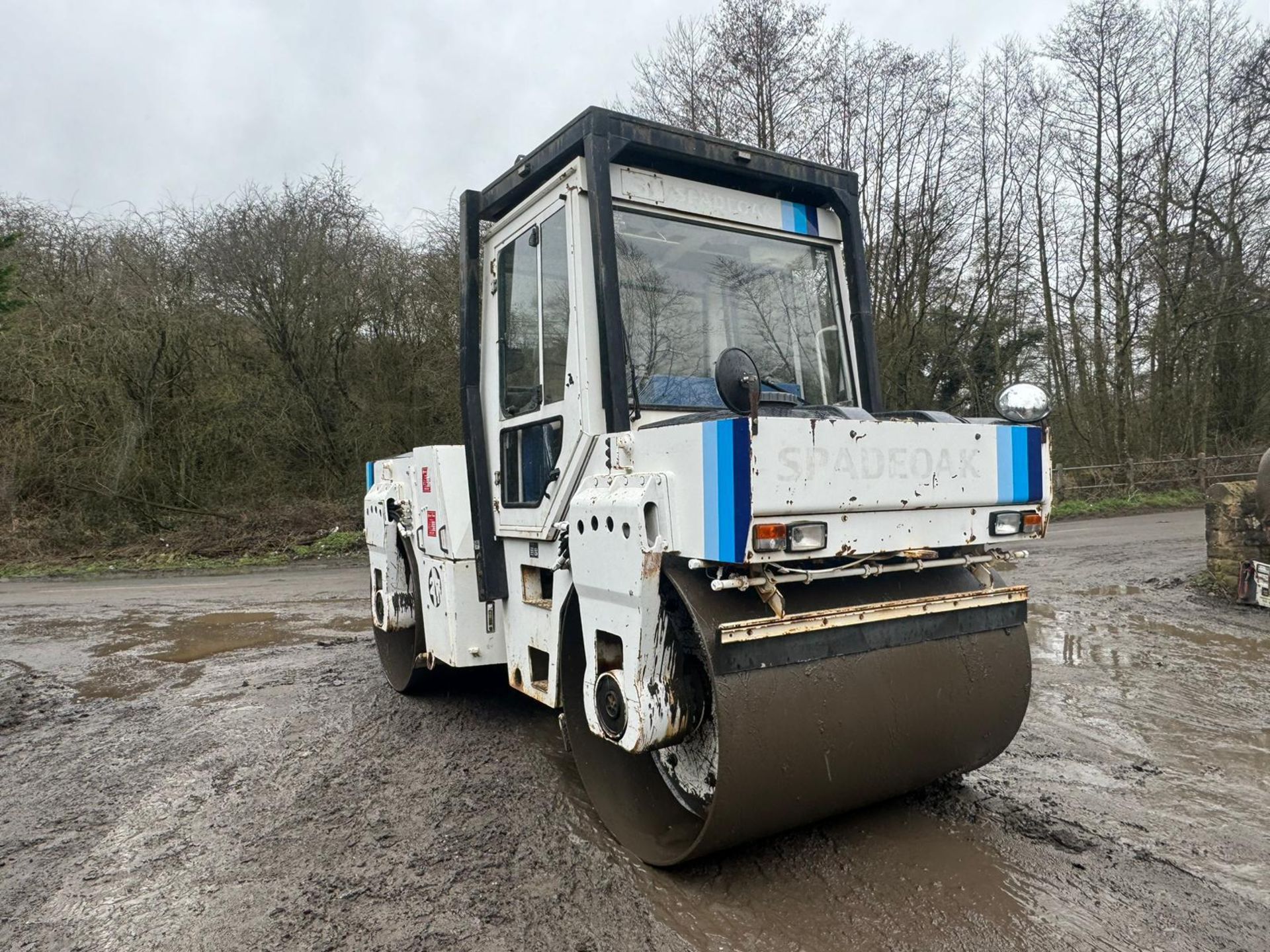 BOMAG BW161AD TWIN DRUM VIBRATING ROLLER *PLUS VAT* - Image 5 of 12