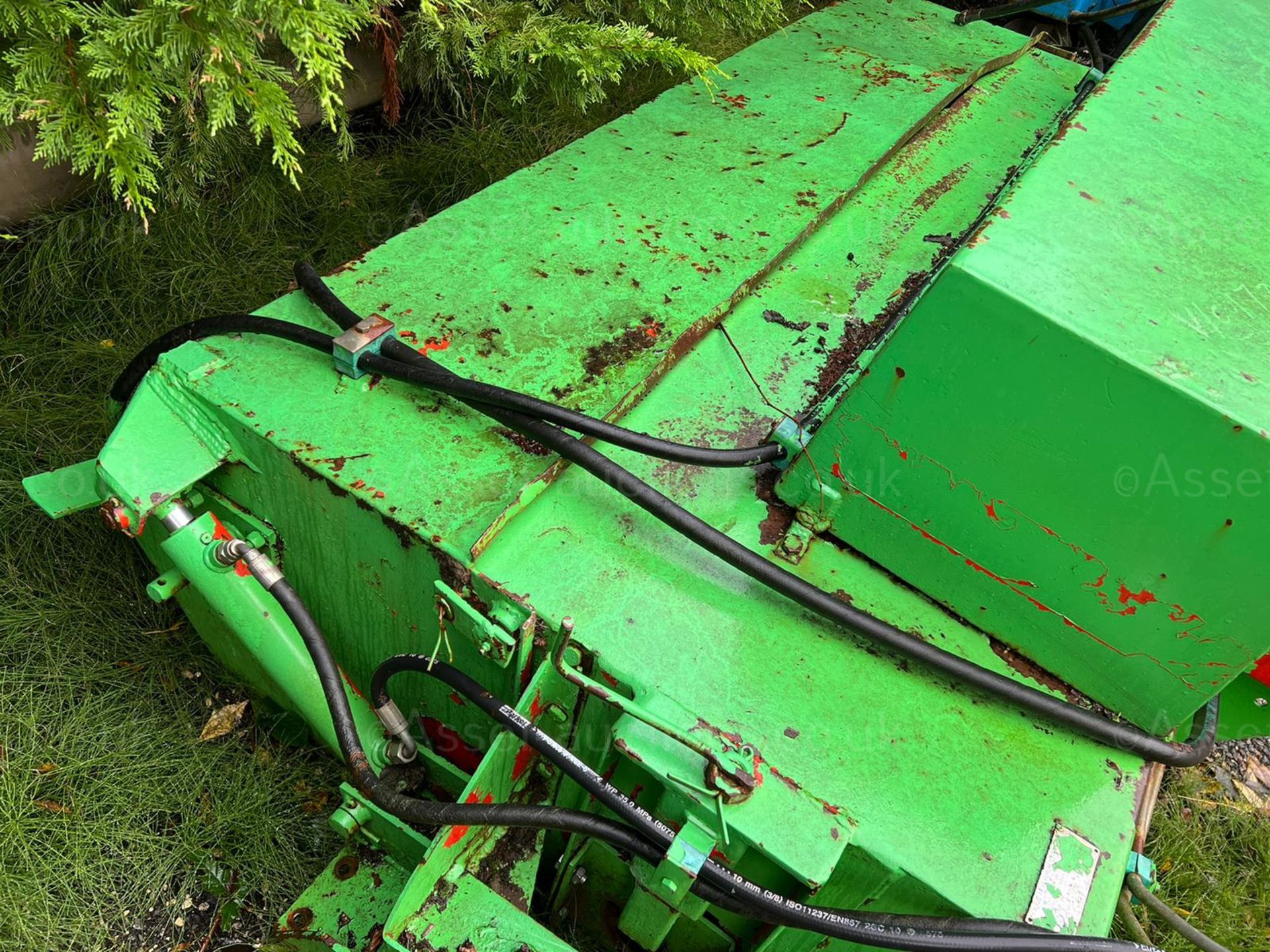 GREEN NATTA SWEEPER BUCKET, SUITABLE FOR PALLET FORKS, HYDRAULIC DRIVE *PLUS VAT* - Bild 4 aus 6