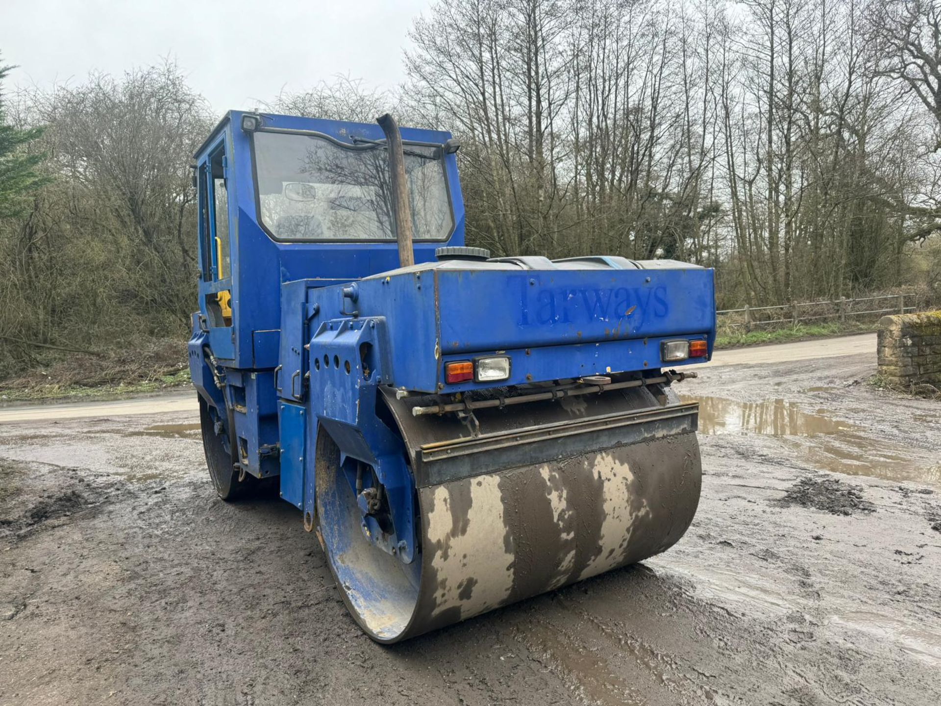 BOMAG BW161AD-2 TWIN DRUM VIBRATING ROLLER *PLUS VAT* - Image 2 of 11