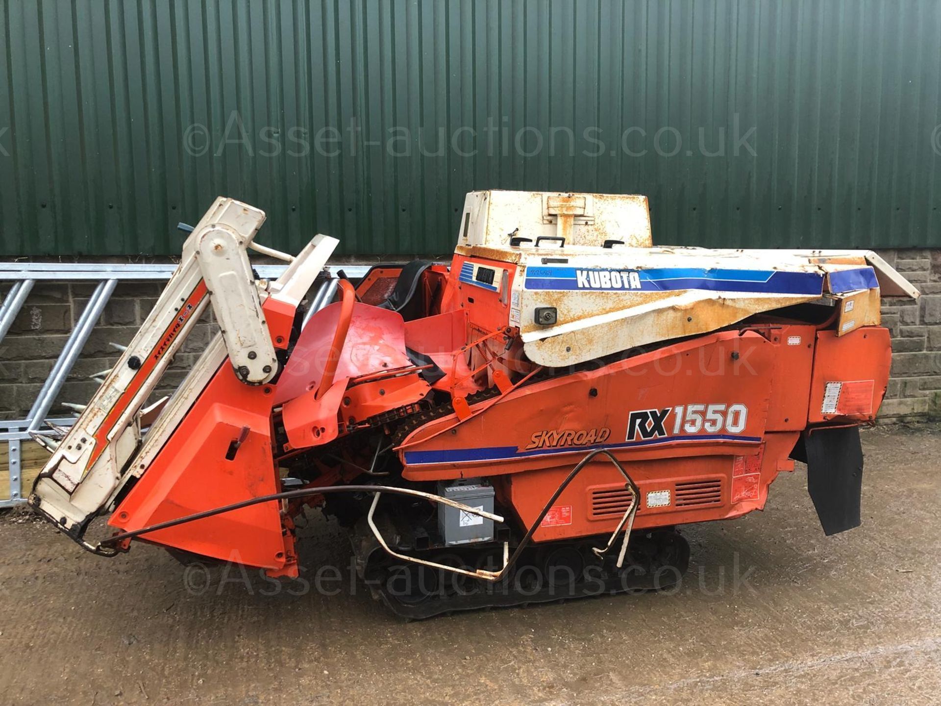 KUBOTA RX 1550A-D RICE HARVESTER DIESEL RUBBER TRACKS LEVER DRIVE *PLUS VAT* - Image 2 of 17