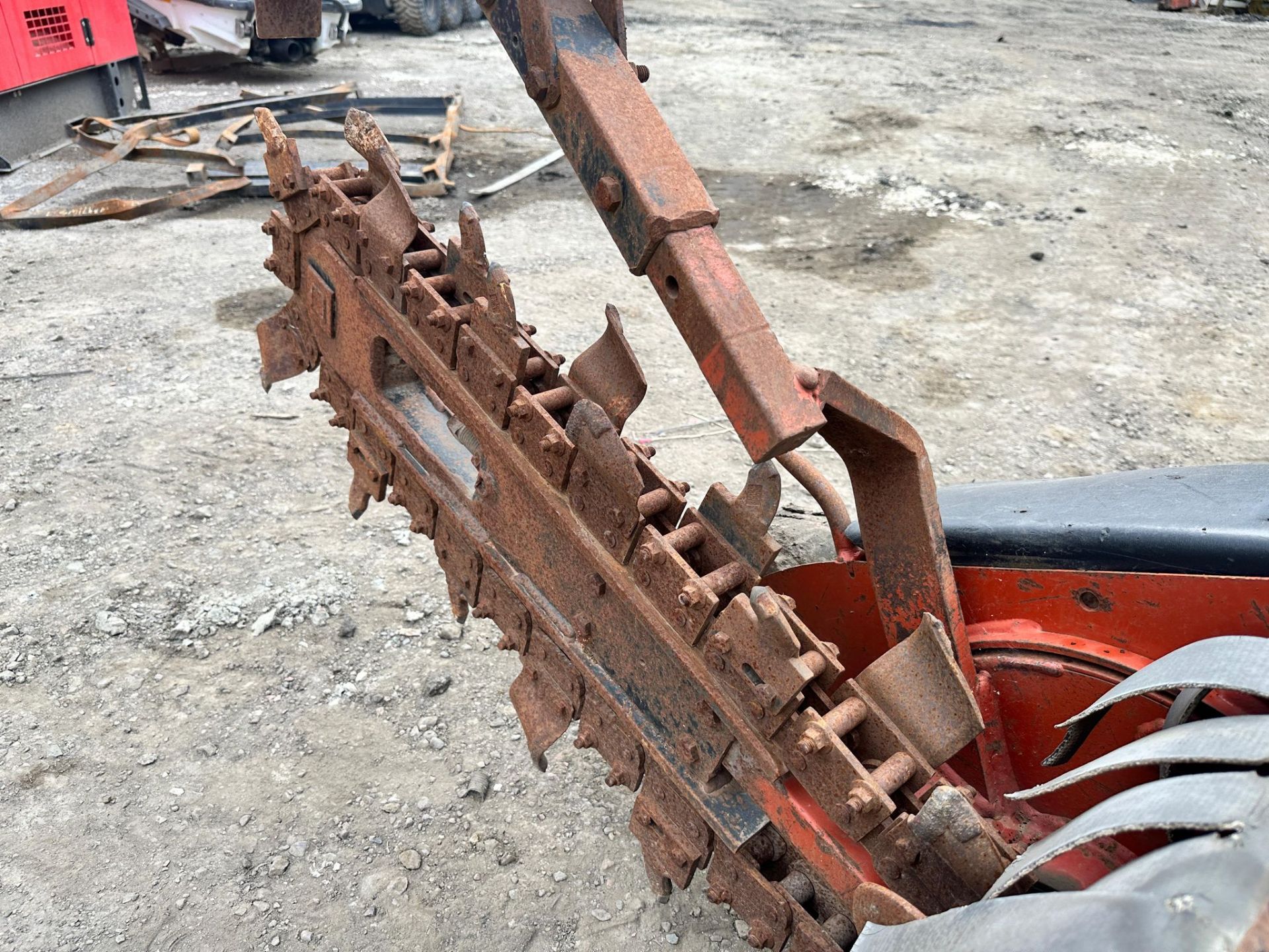 DITCH WITCH 1030 PEDESTRIAN TRENCHER *PLUS VAT* - Image 3 of 8