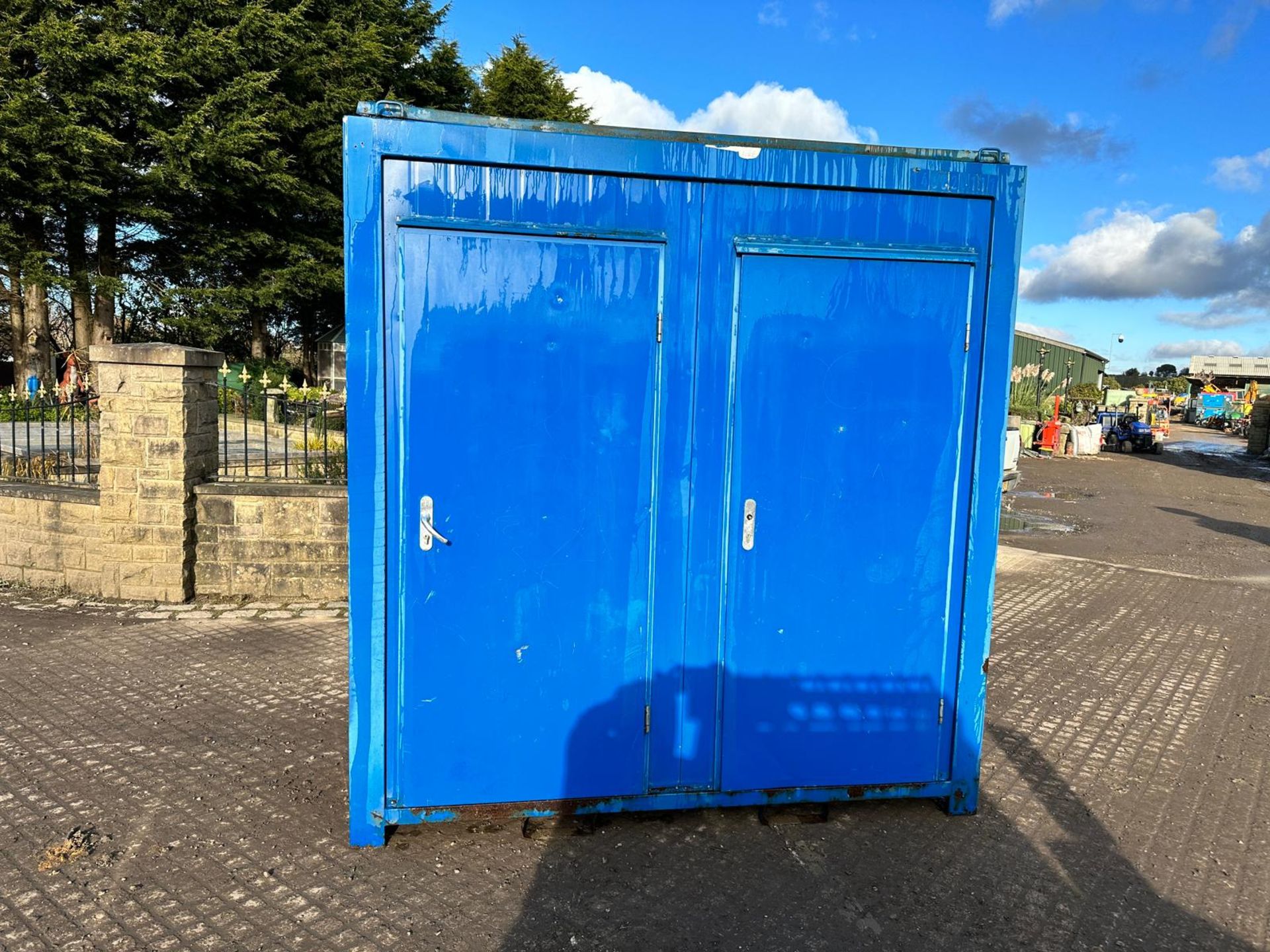 CTX CONTAINEX DOUBLE TOILET BLOCK *PLUS VAT*