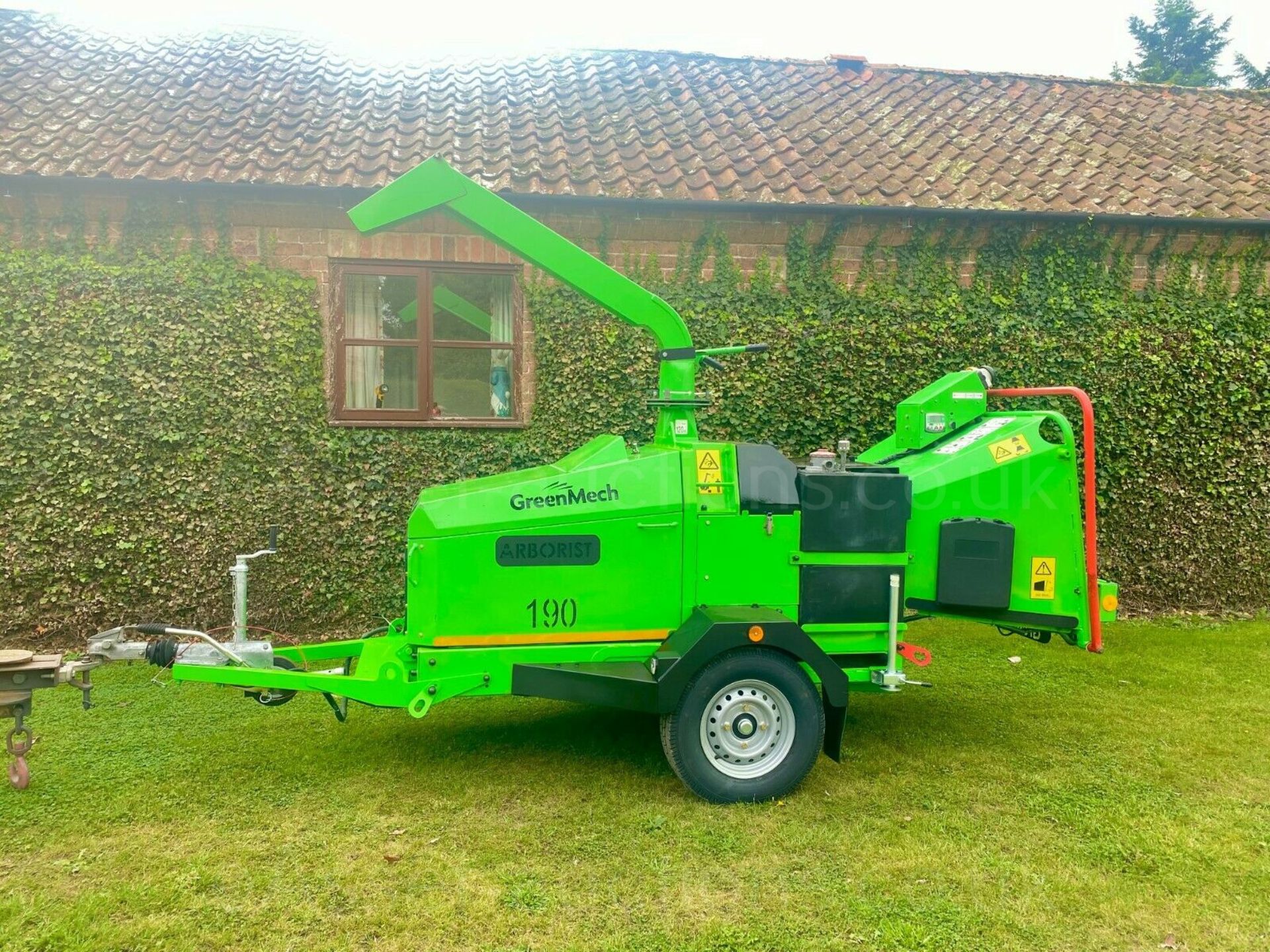 GREENMECH WOODCHIPPER, YEAR 2015, 190MM CHIPPING CAPACITY, ARBORIST 190, ONLY 275 HOURS *PLUS VAT*