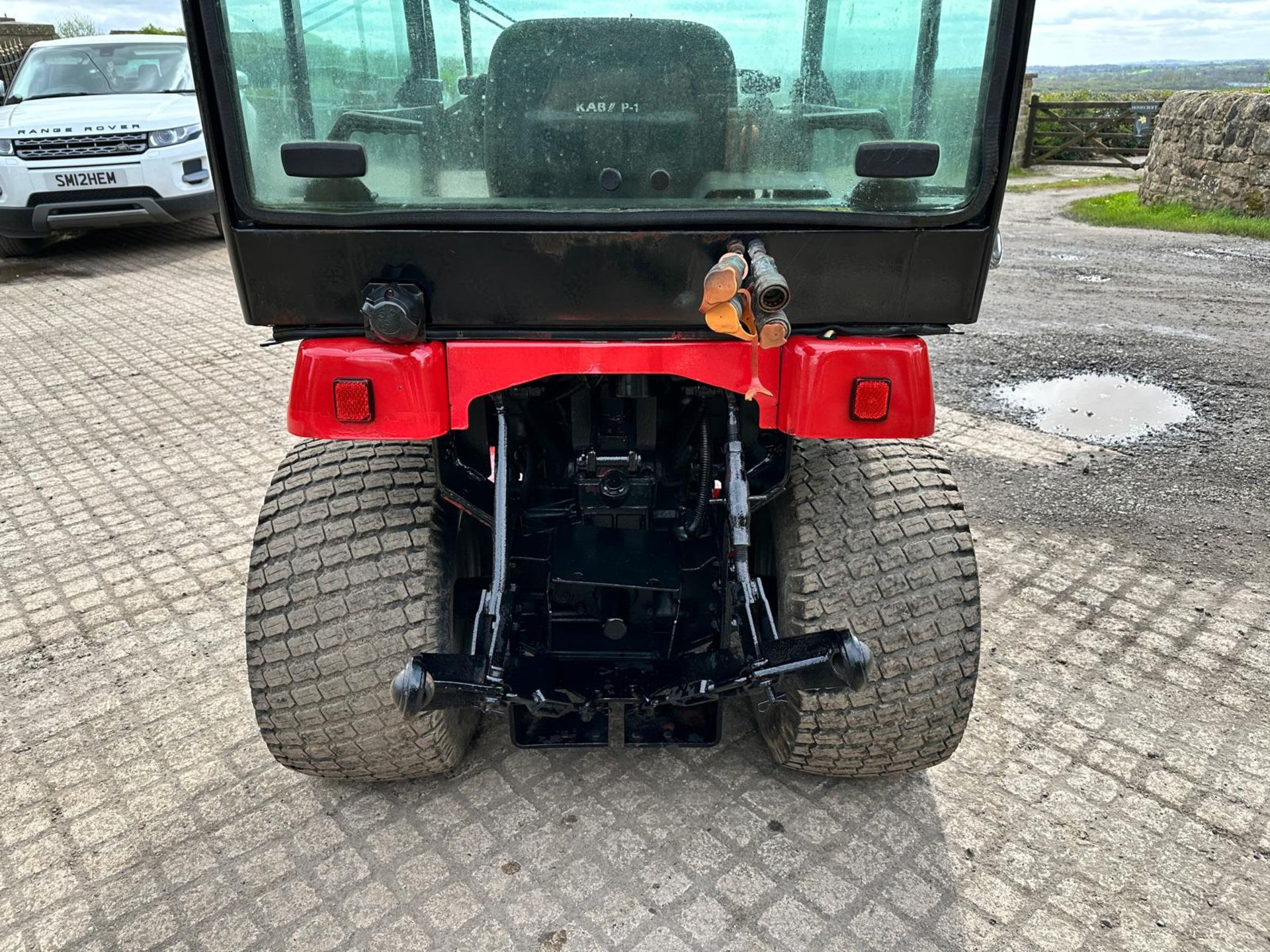 2009 MASSEY FERGUSON GC2300 23HP 4WD COMPACT TRACTOR WITH UNDERSLUNG DECK *PLUS VAT* - Image 7 of 18