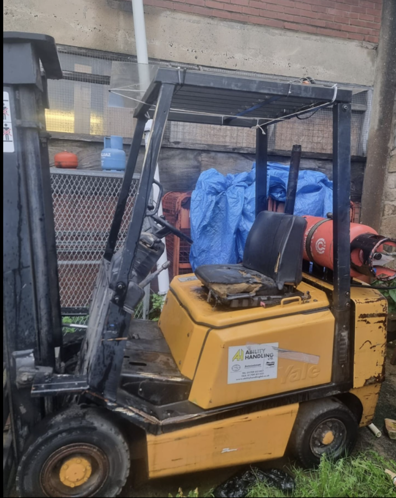 YALE 2 TONNE GAS FORKLIFT TRUCK *PLUS VAT* - Image 9 of 15