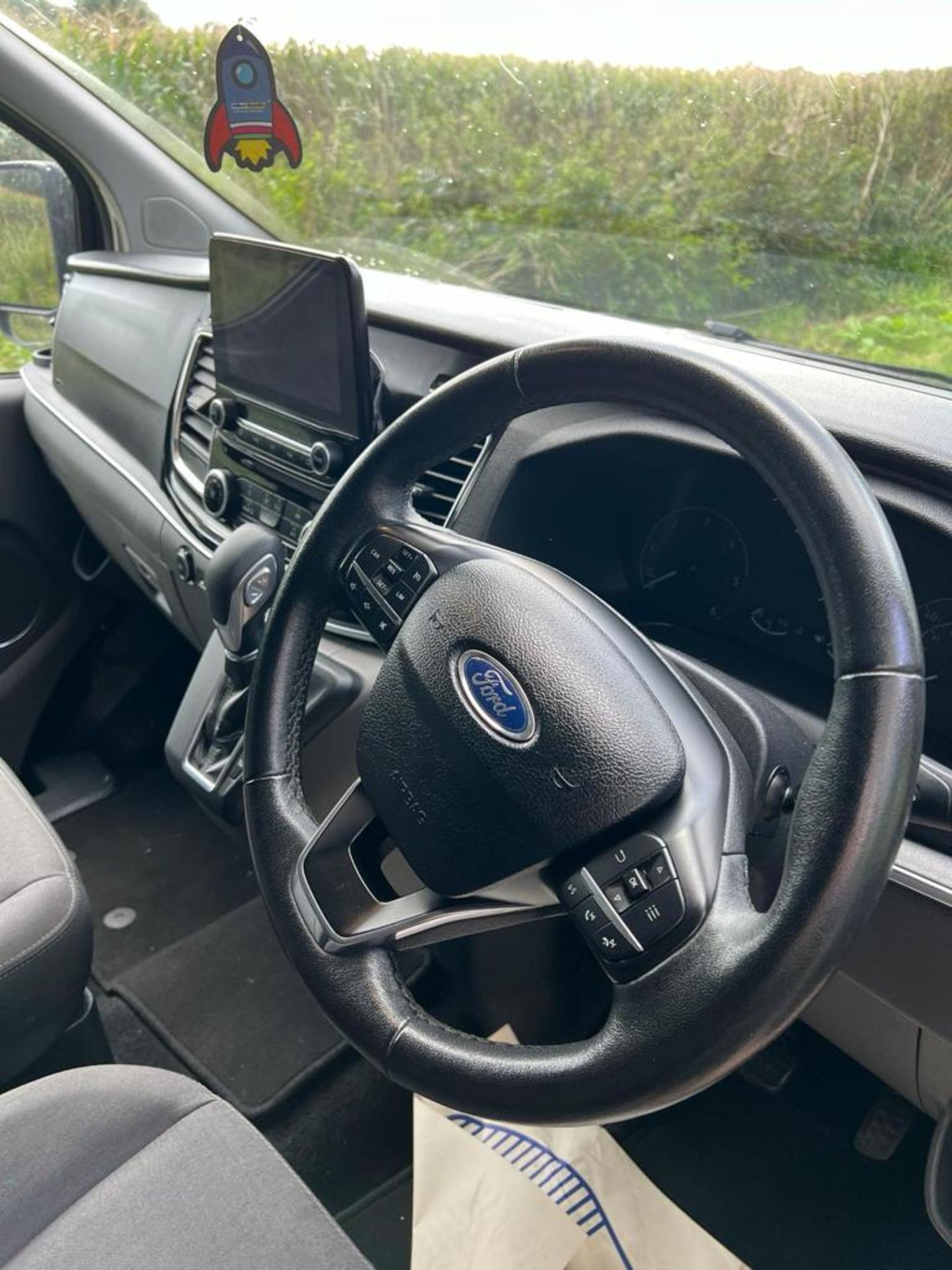 2019 FORD INDEPENDENCE RS AUTO BLACK WAV TOURNEO *NO VAT* - Image 22 of 50