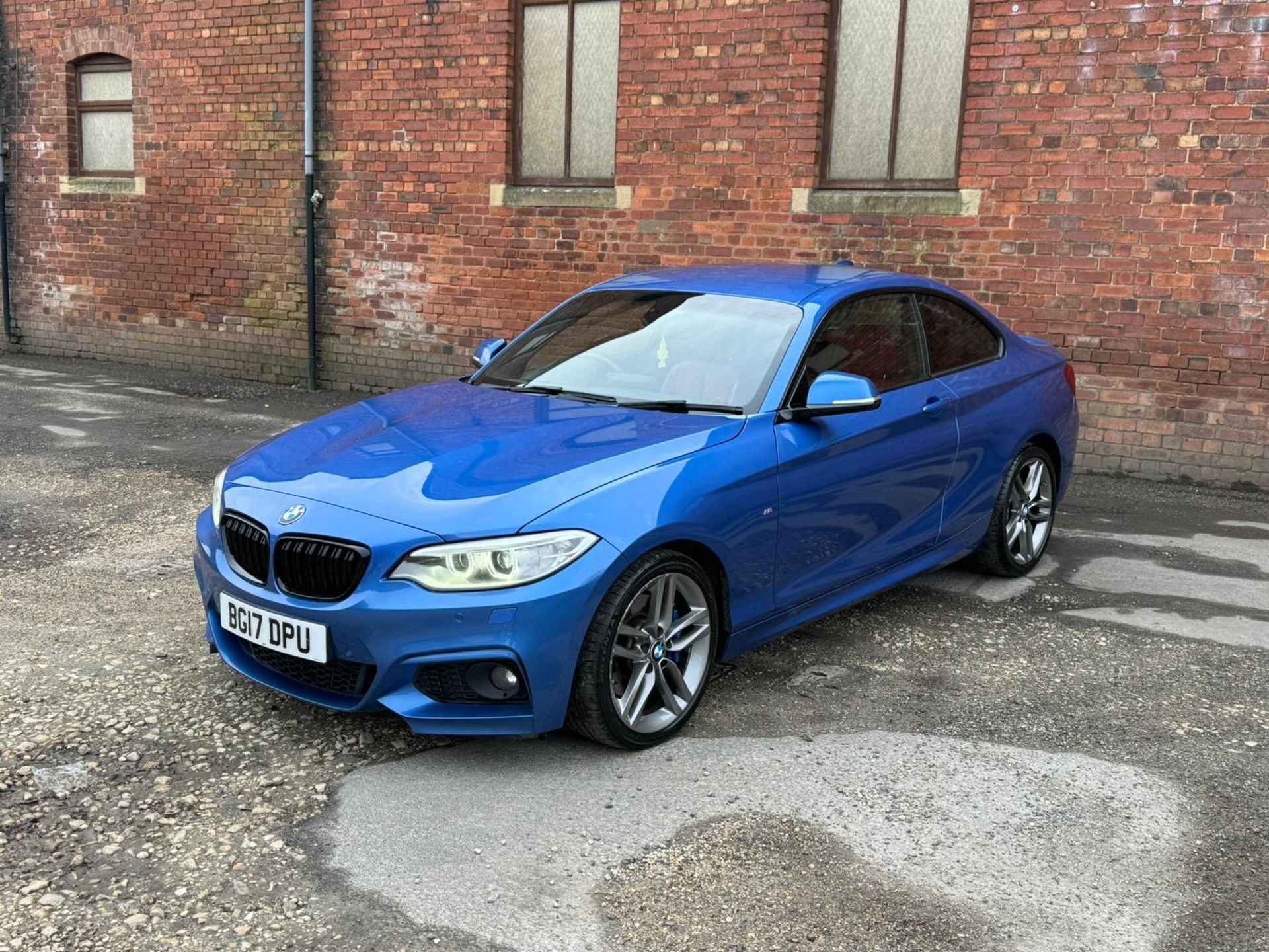 2017/17 REG BMW 220D M SPORT 2.0 DIESEL MANUAL BLUE COUPE, SHOWING 2 FORMER KEEPERS *NO VAT* - Image 3 of 14